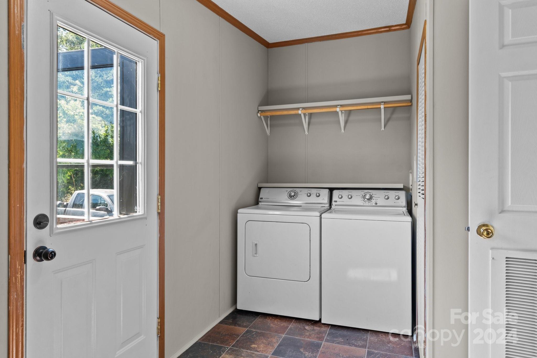 403 Golden Breeze Road