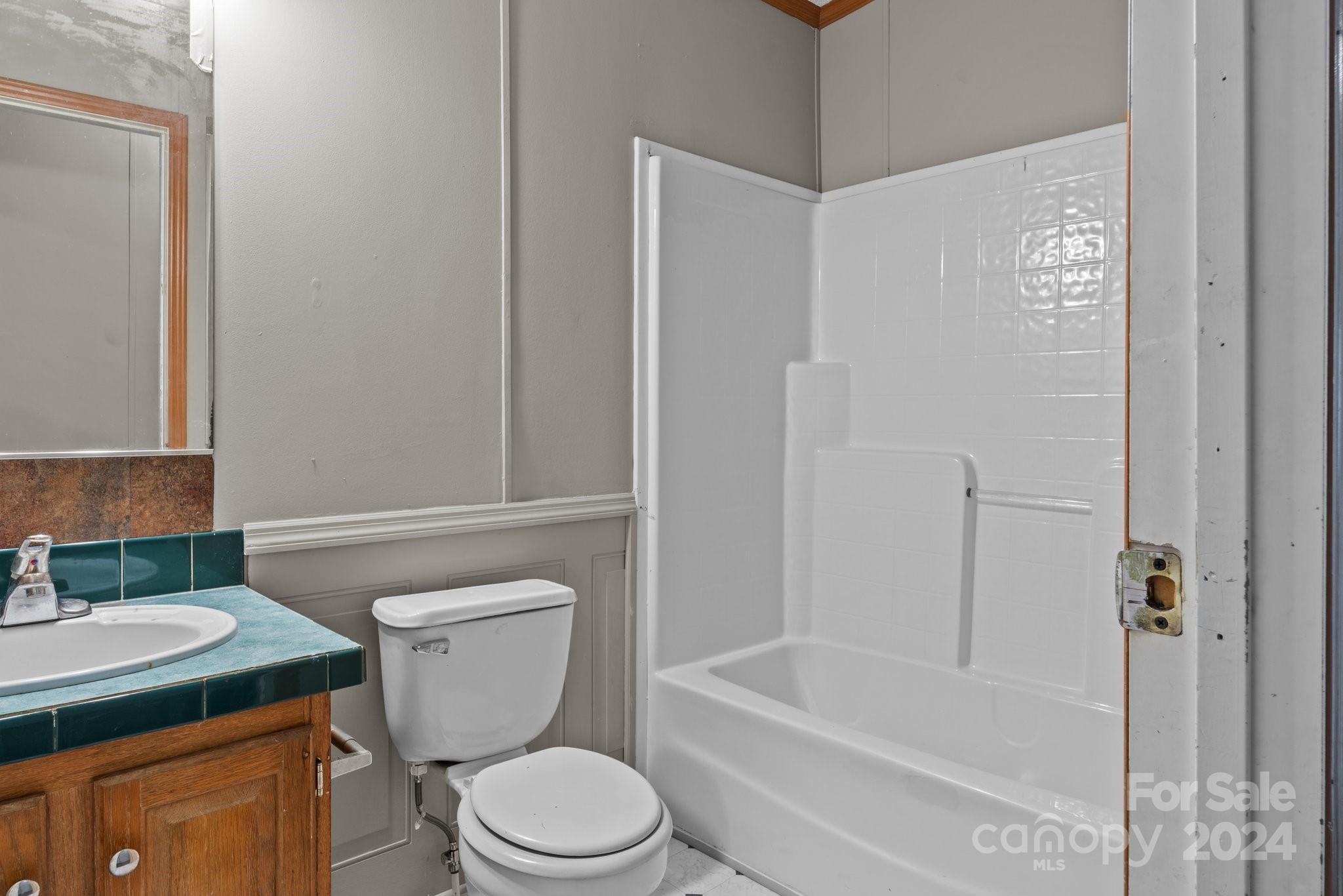 403 Golden Breeze Road