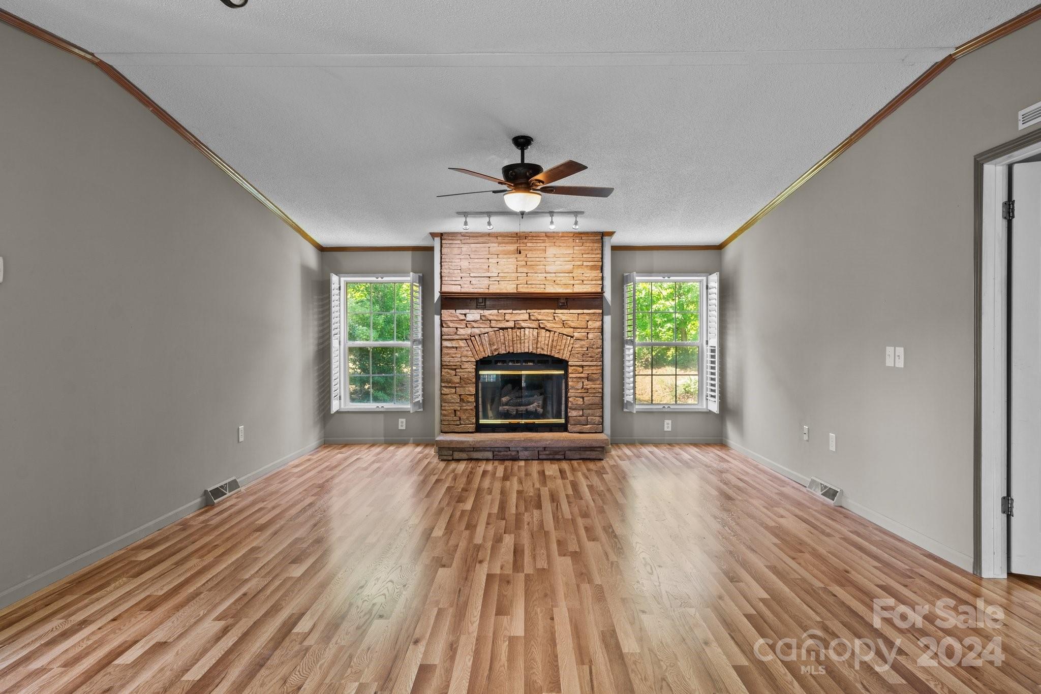 403 Golden Breeze Road