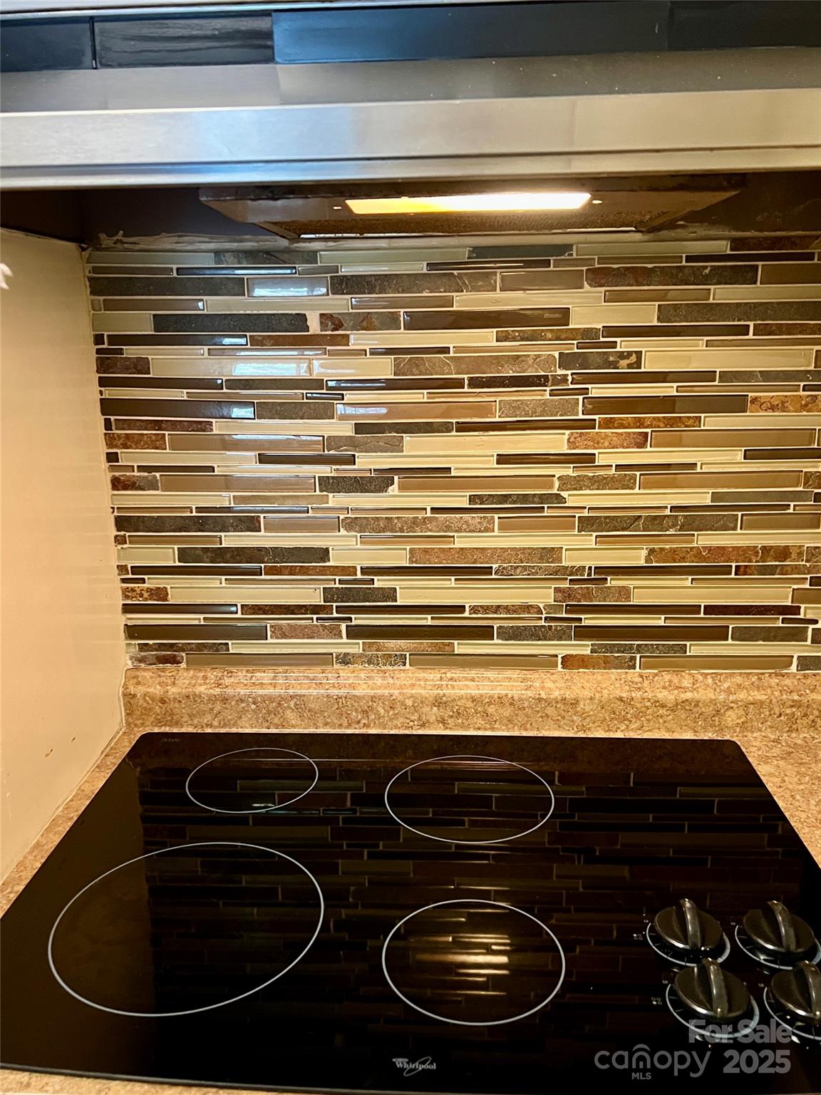 1323 Queens Road Unit: 212