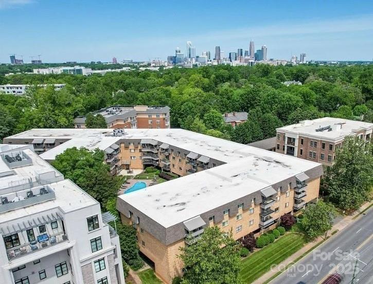 1323 Queens Road Unit: 212