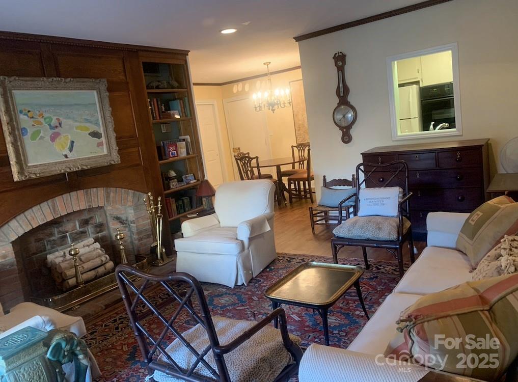 1323 Queens Road Unit: 212
