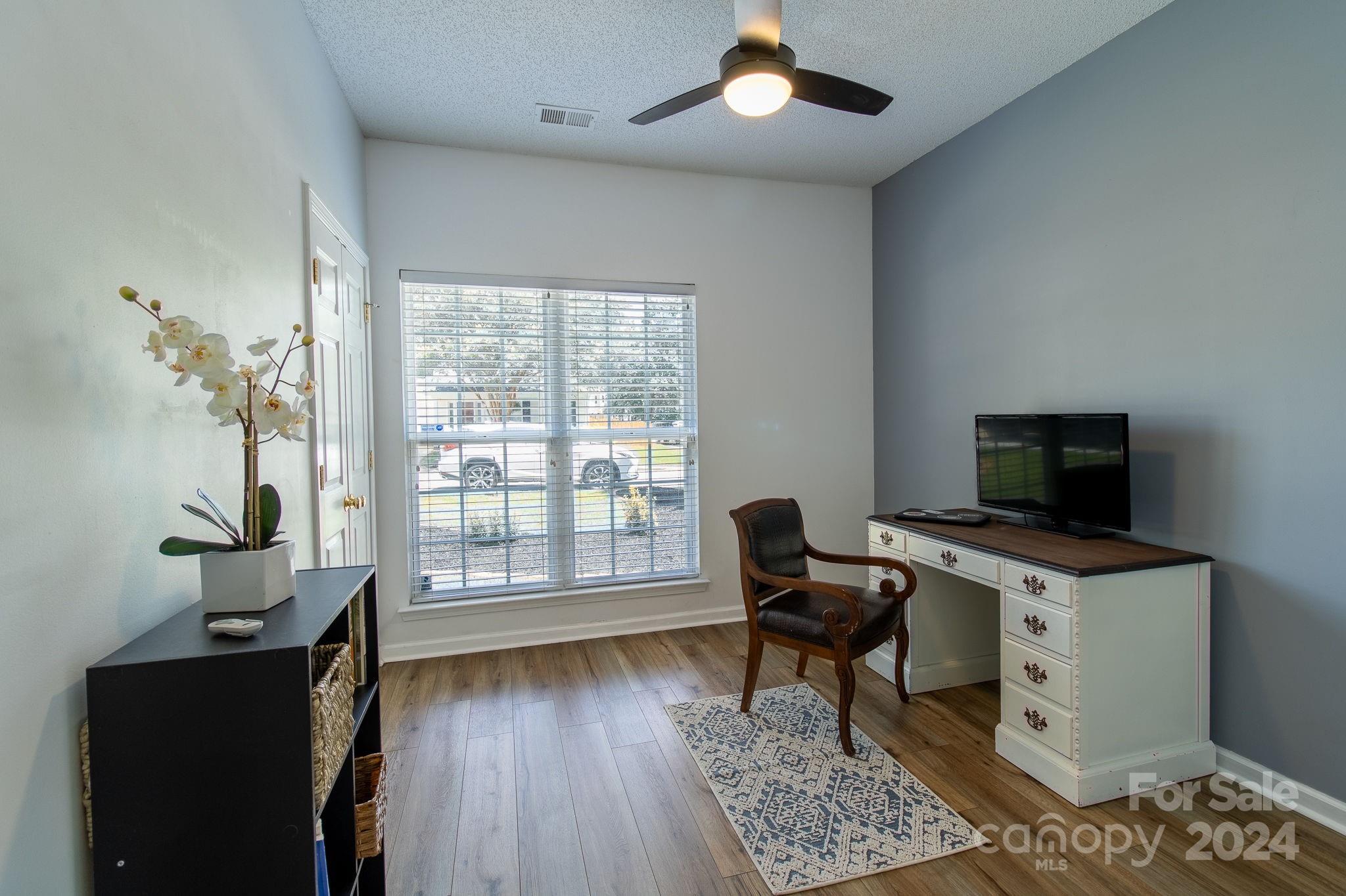 215 Everett Park Drive