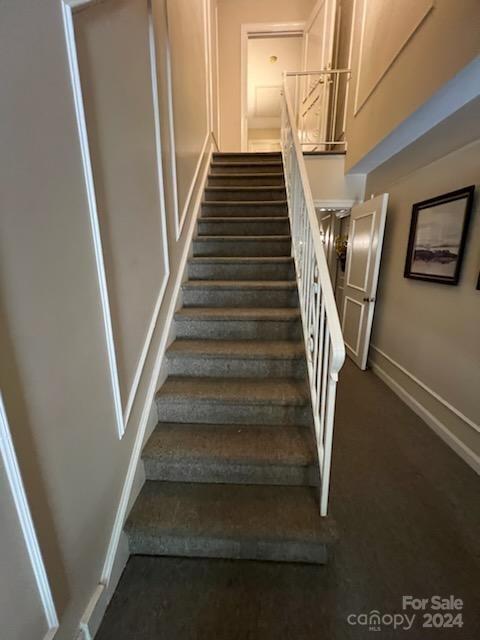 8309 Meadow Lakes Drive