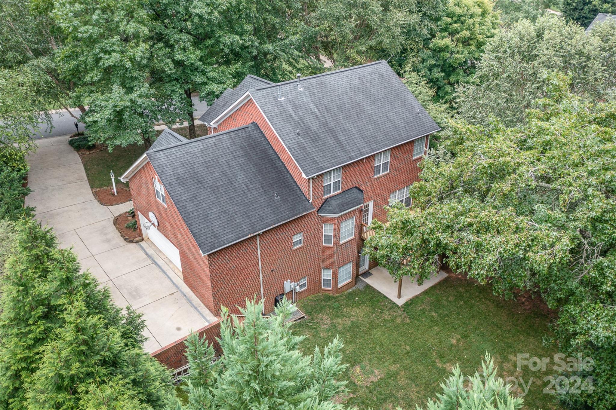 1013 Potters Bluff Road