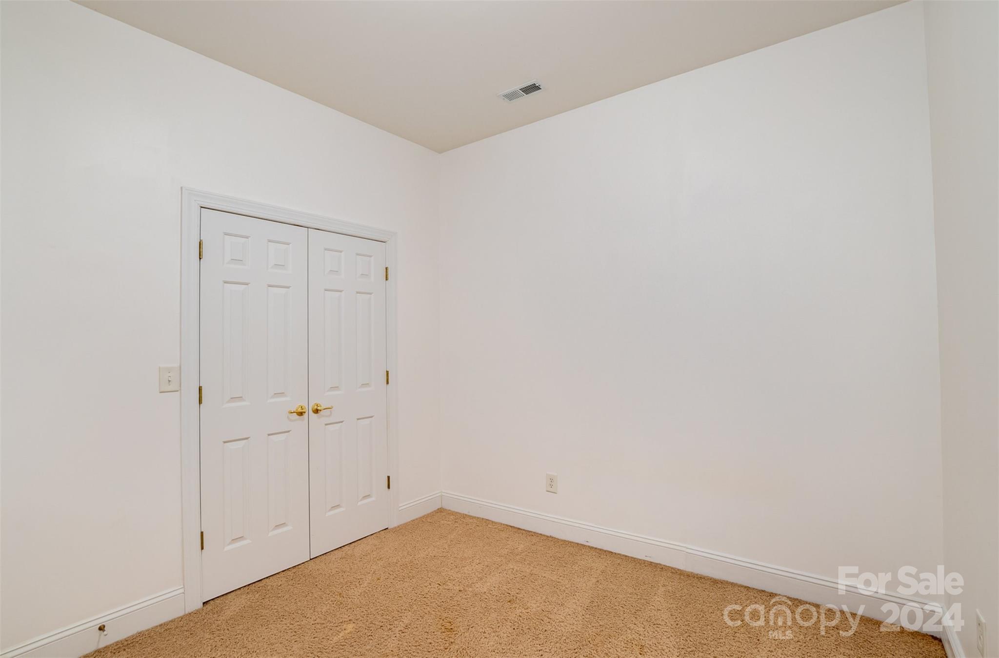 1013 Potters Bluff Road