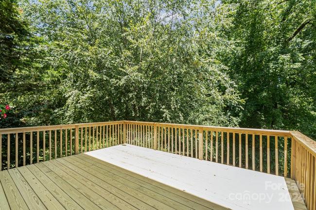 1013 Potters Bluff Road