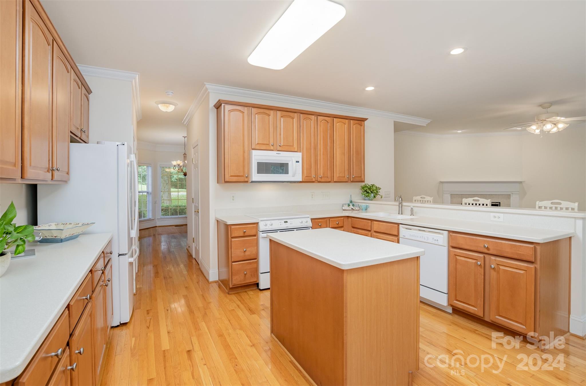1013 Potters Bluff Road