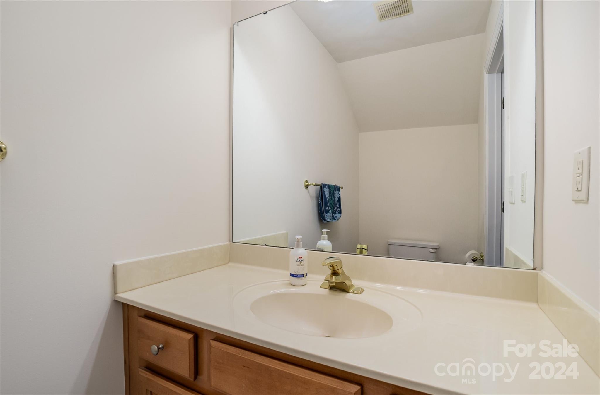 1013 Potters Bluff Road