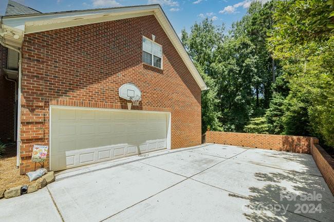 1013 Potters Bluff Road
