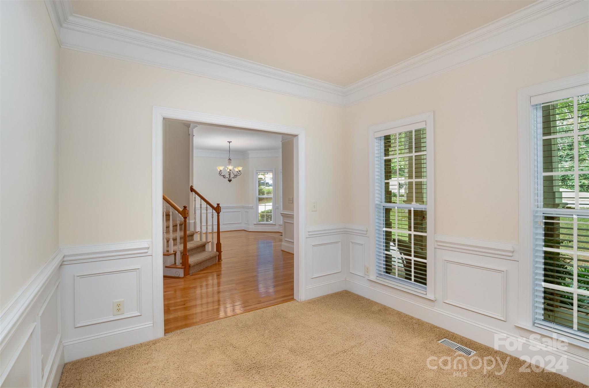 1013 Potters Bluff Road