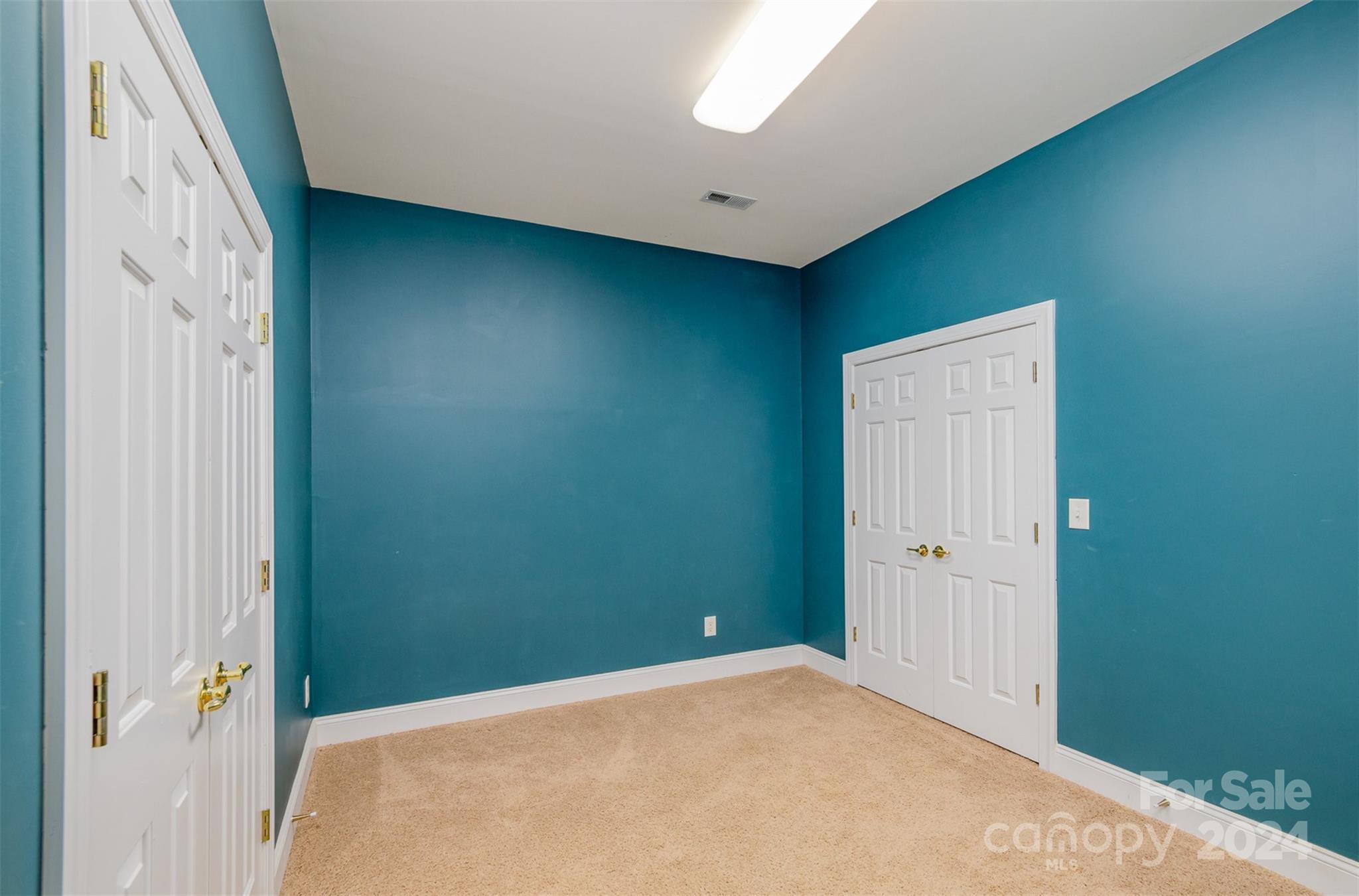 1013 Potters Bluff Road