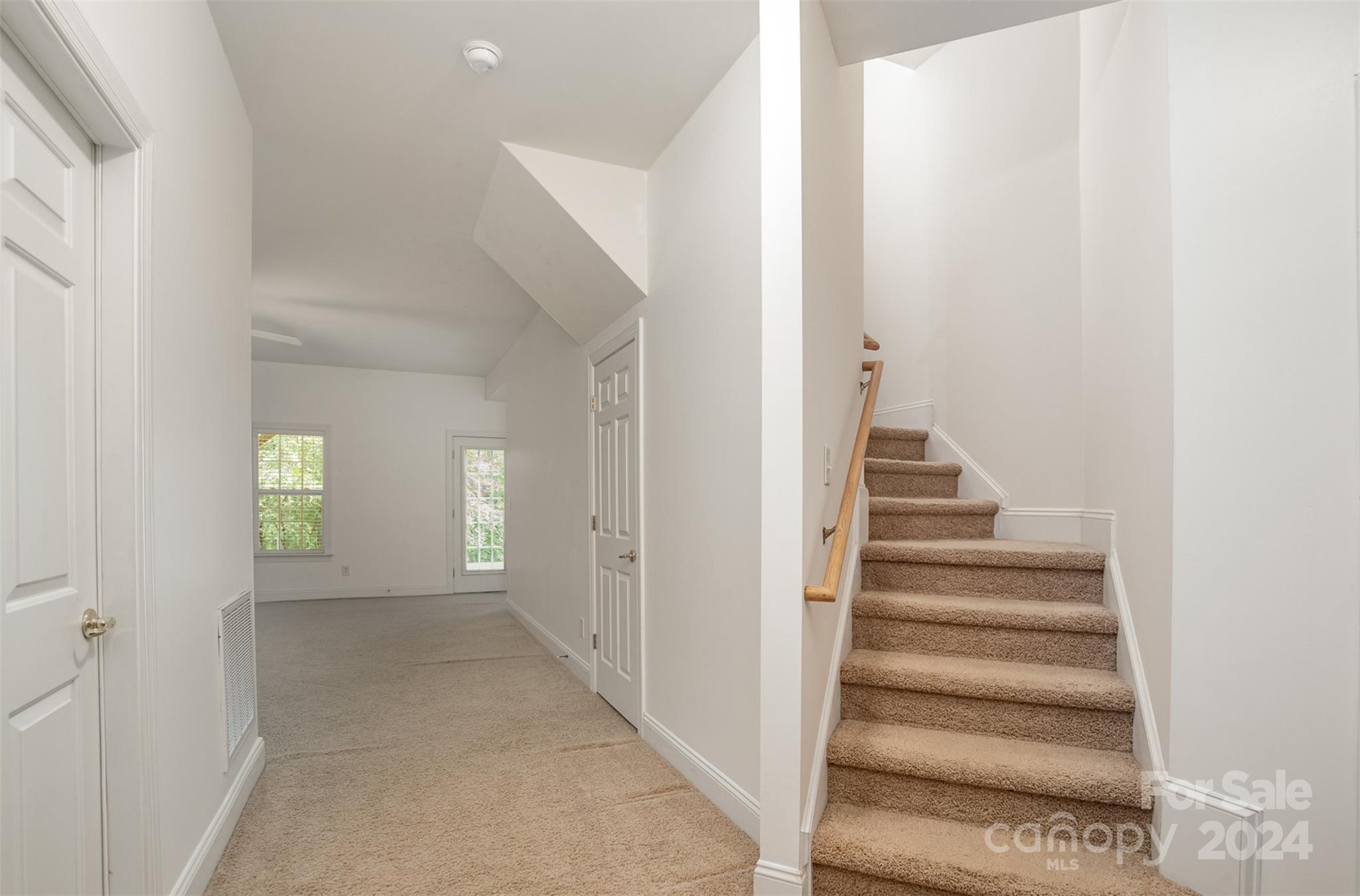 1013 Potters Bluff Road