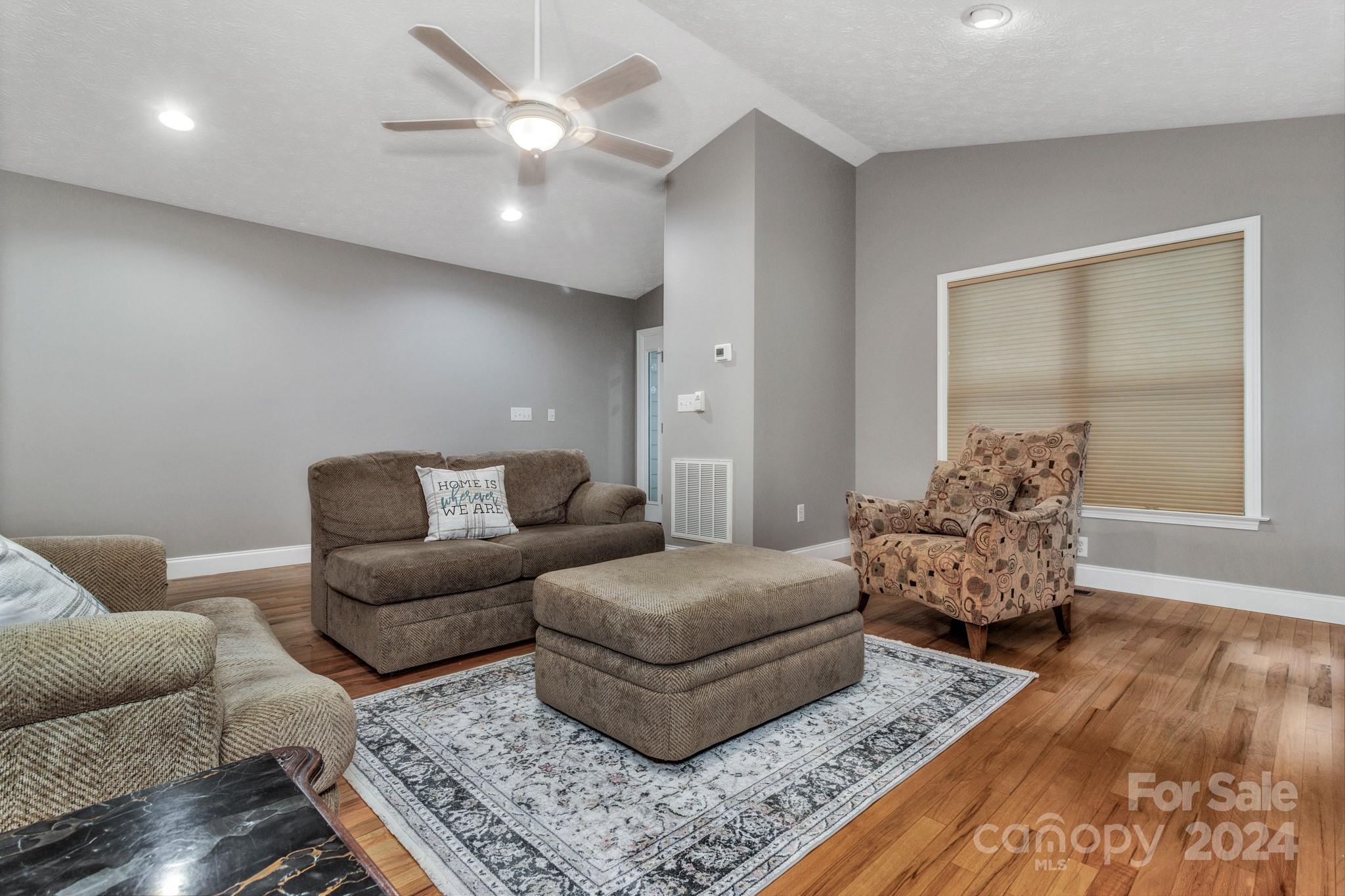 15 Hickory Court Lane Unit: 39