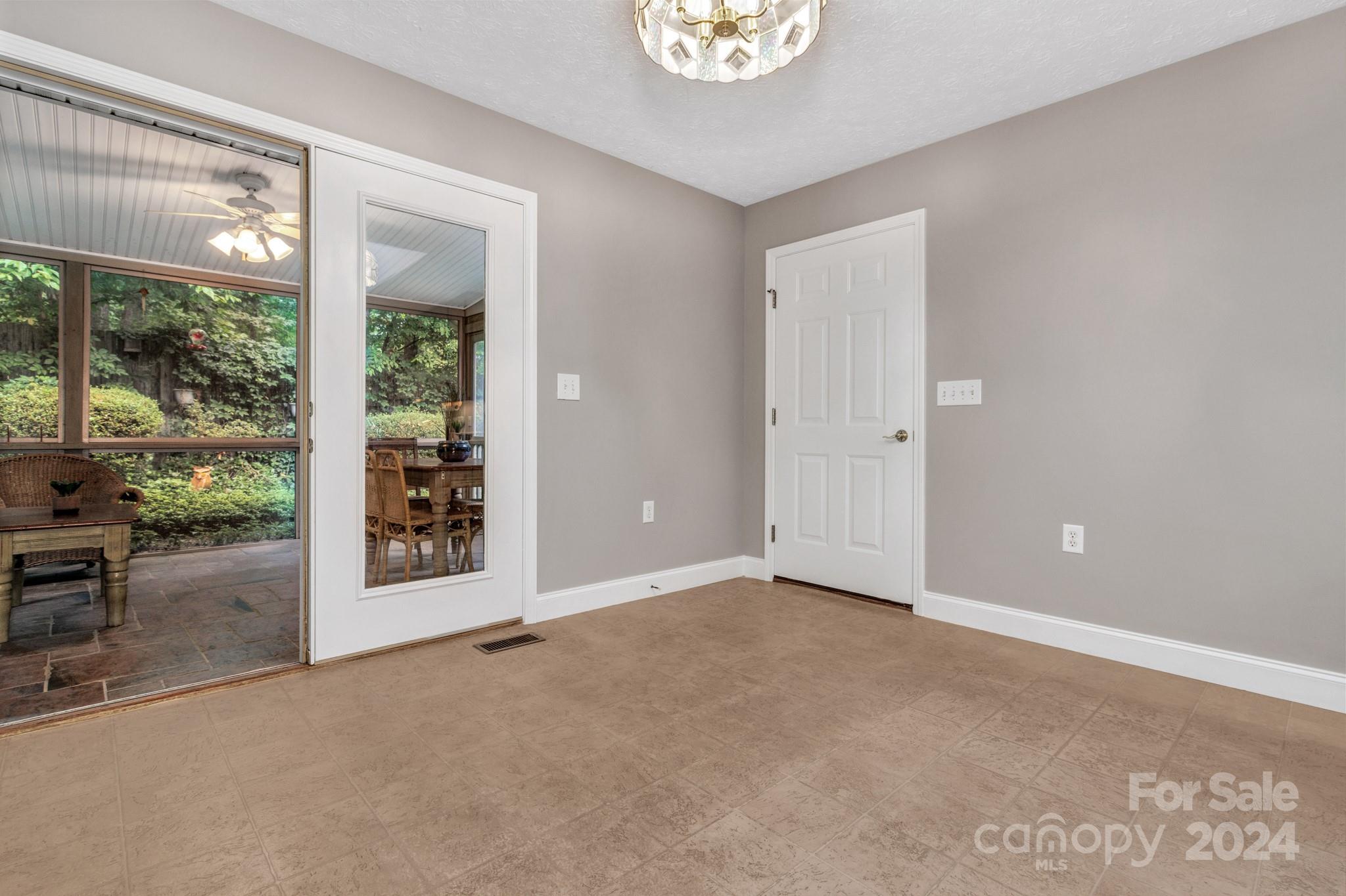 15 Hickory Court Lane Unit: 39