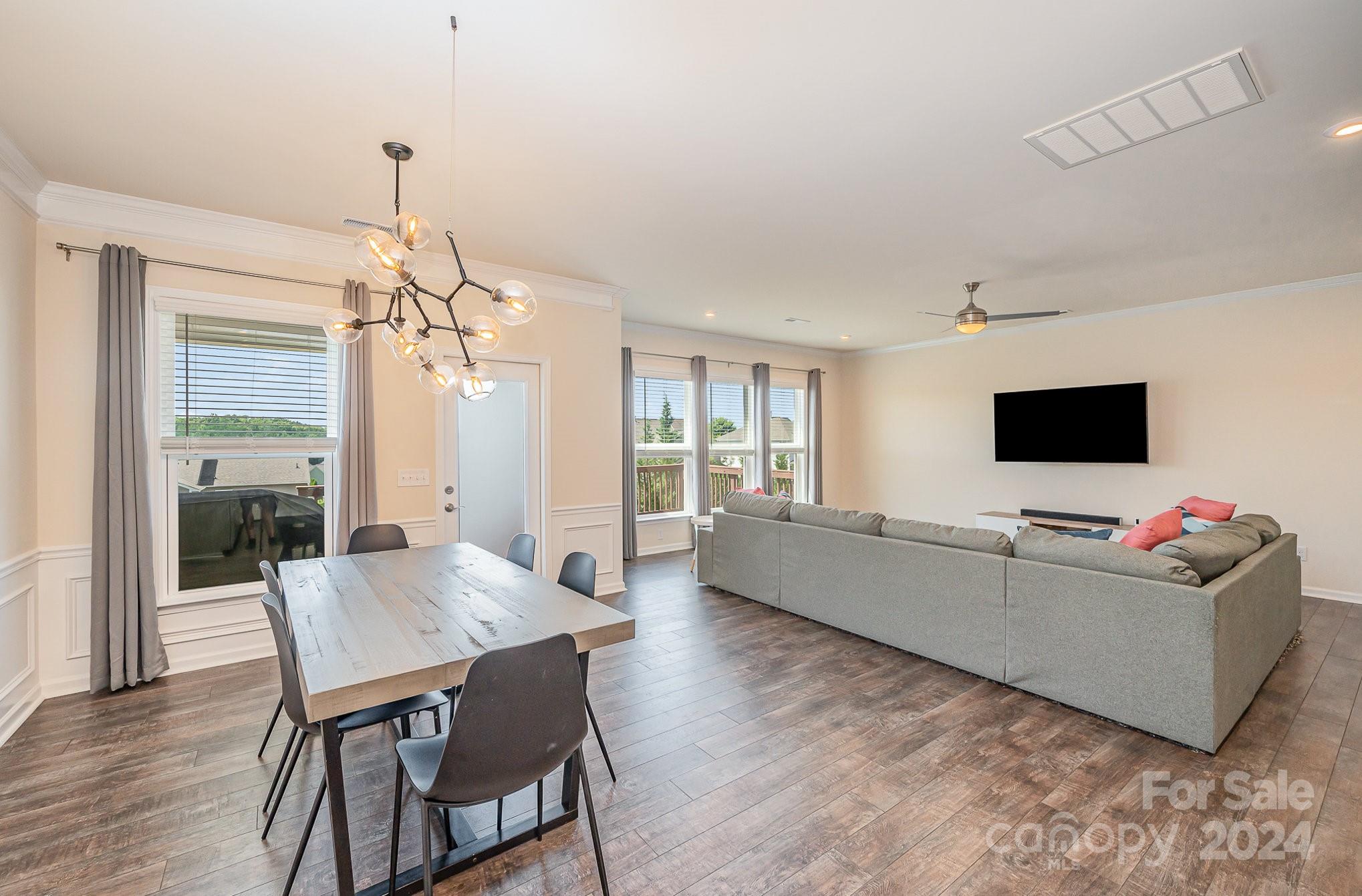 15785 Reynolds Drive