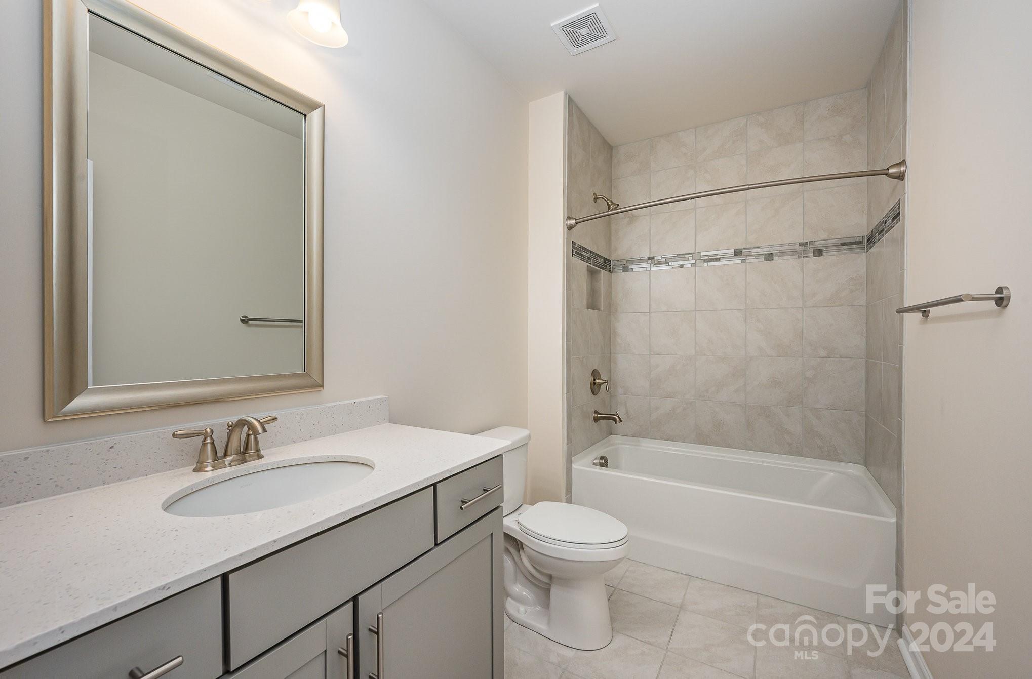 15785 Reynolds Drive