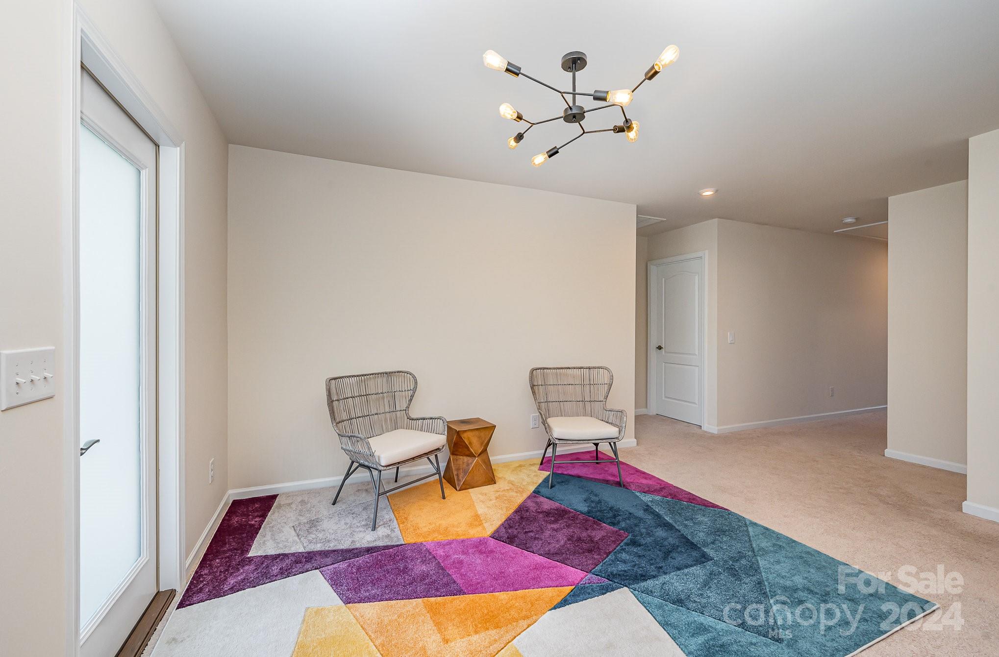 15785 Reynolds Drive