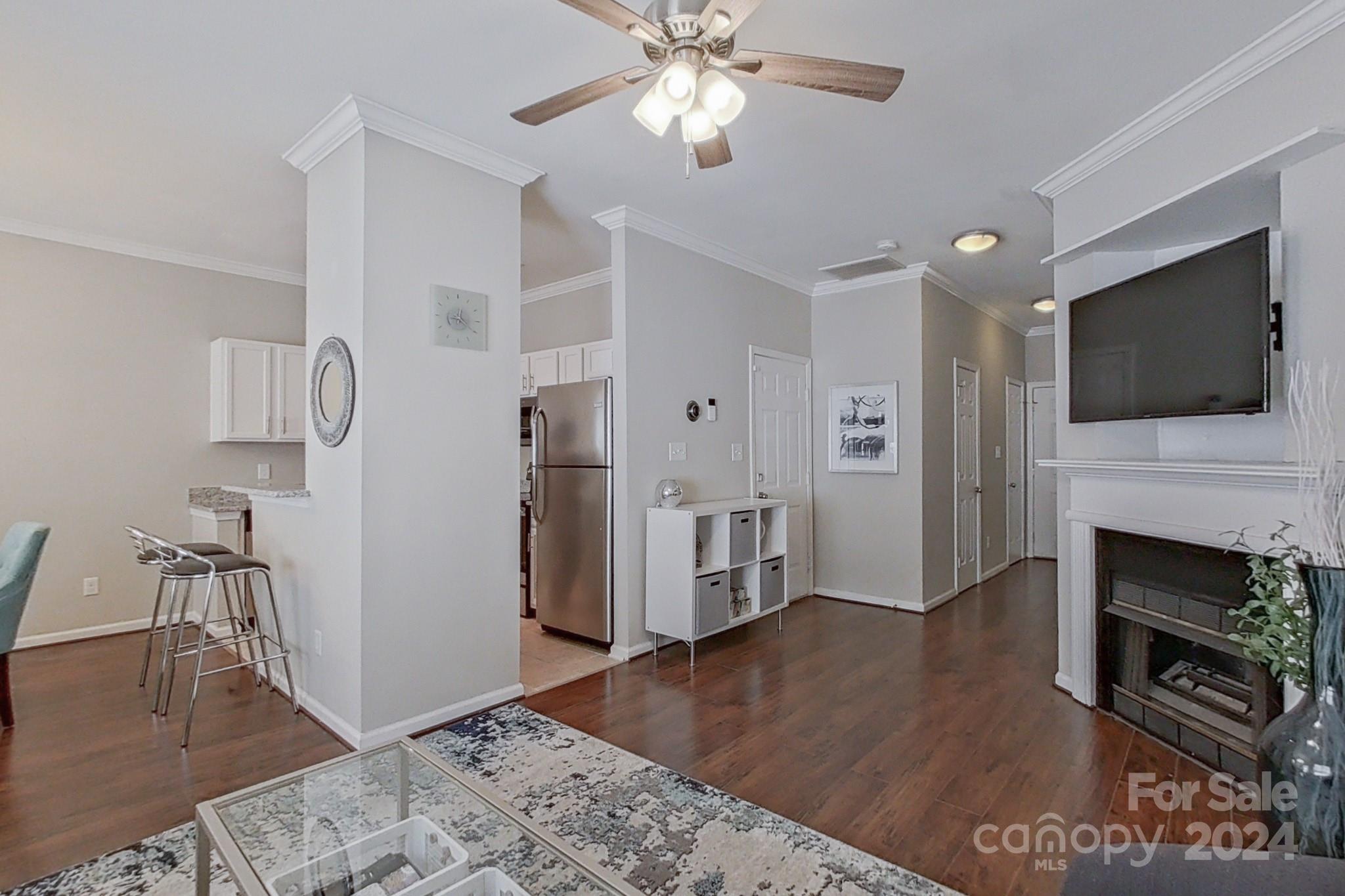 7817 Lennoxshire Lane