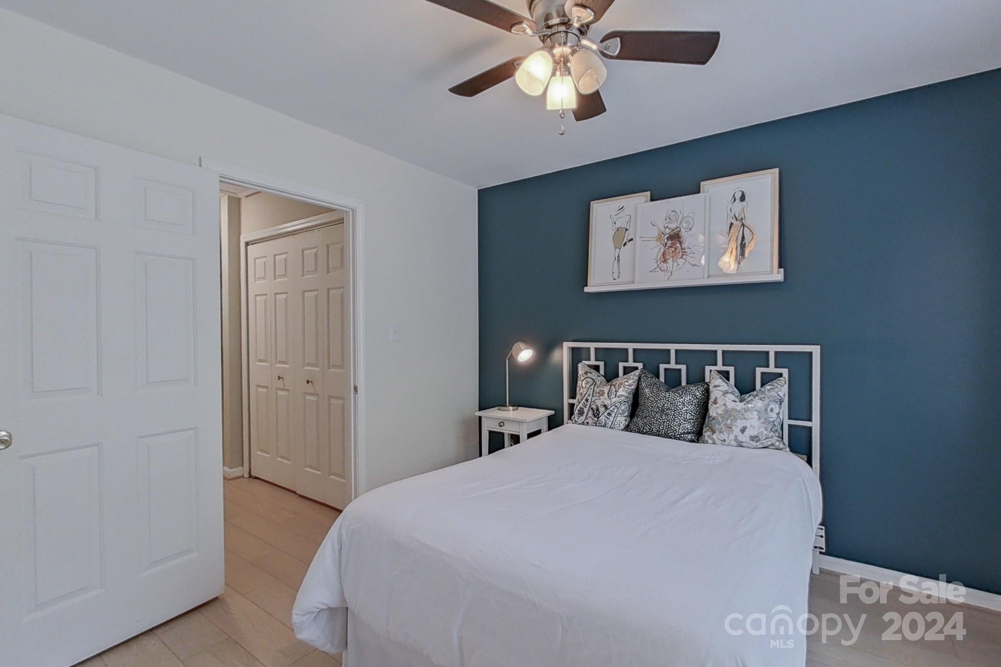 7817 Lennoxshire Lane