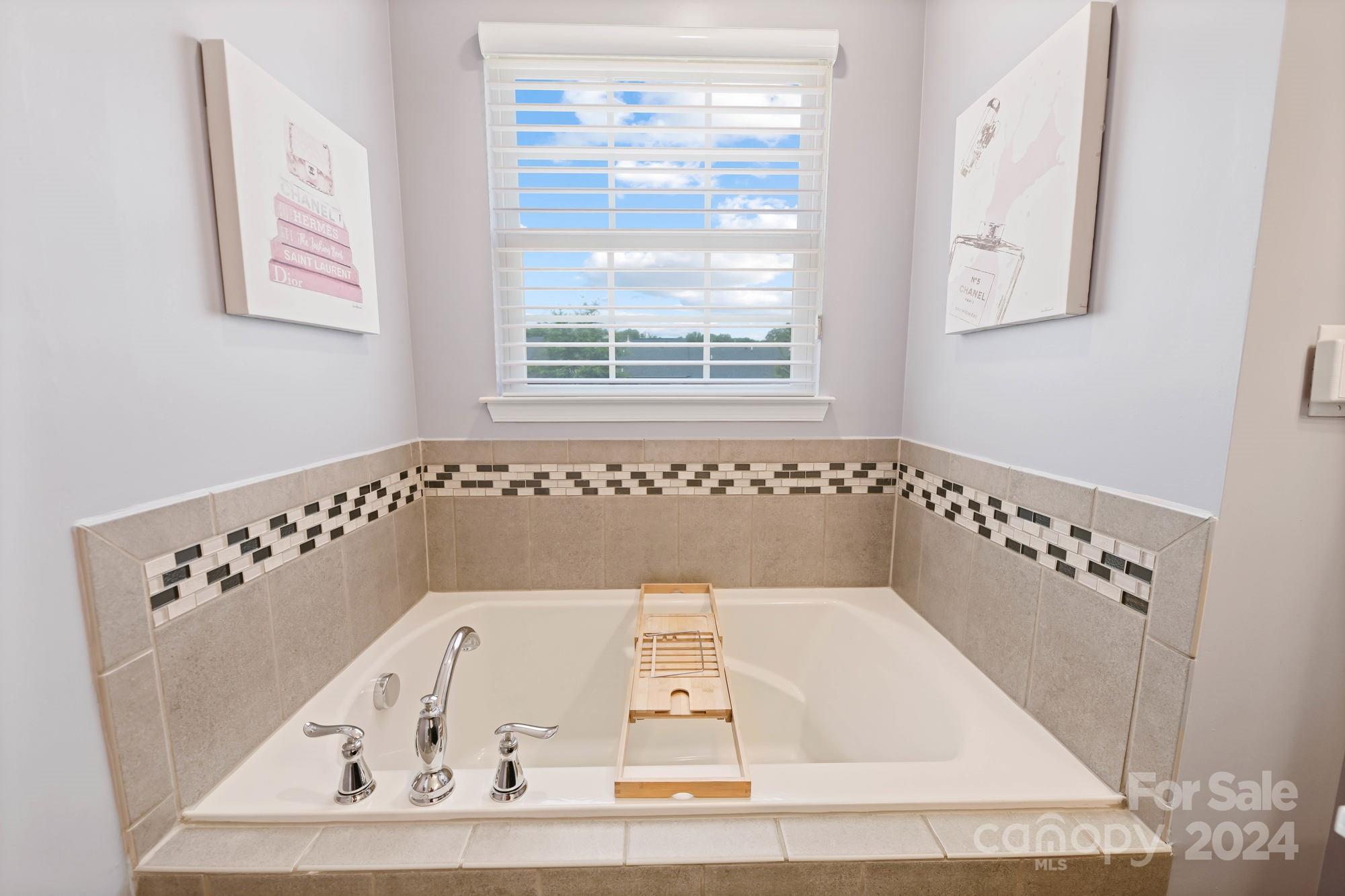 4016 Zilker Park Drive