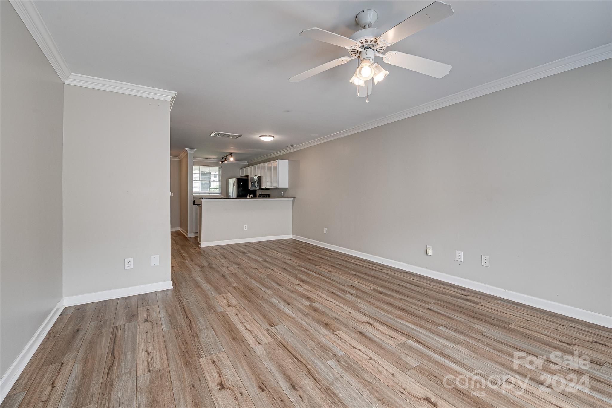 1230 Green Oaks Lane Unit: L