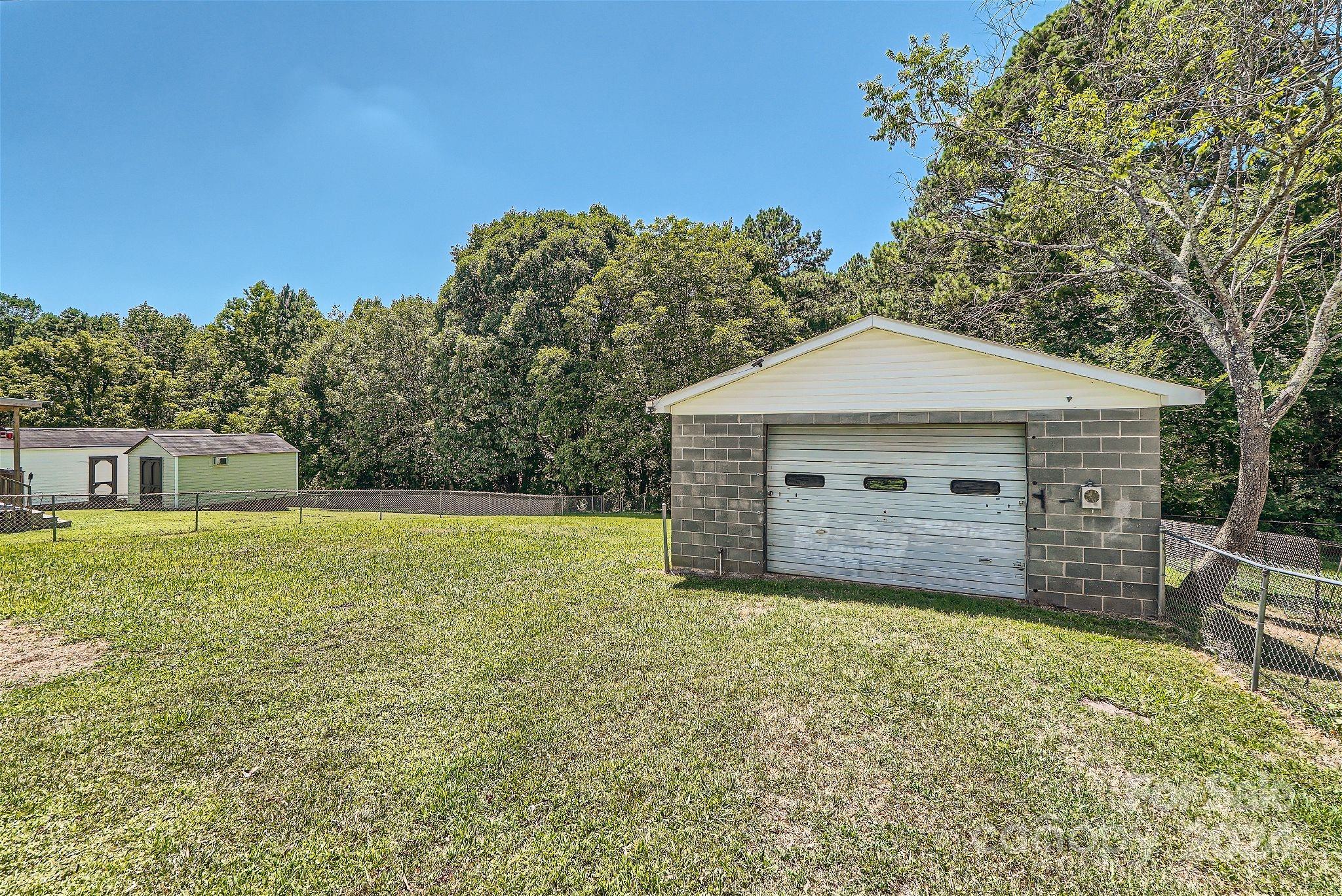 620 Oates Road