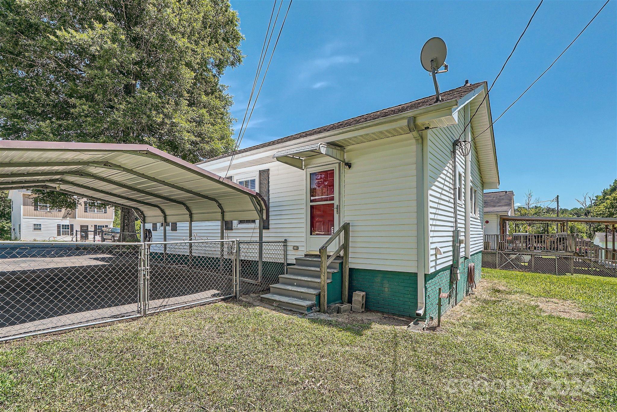 620 Oates Road