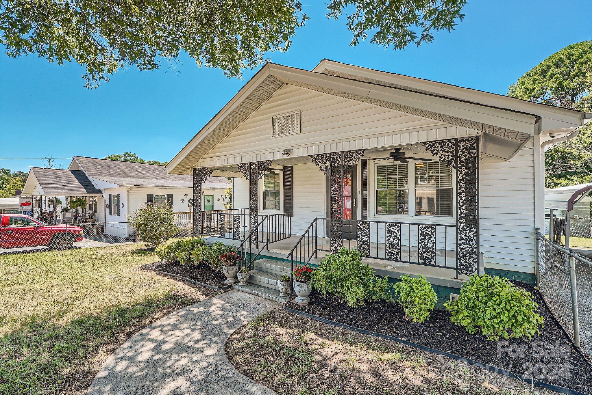 620 Oates Road