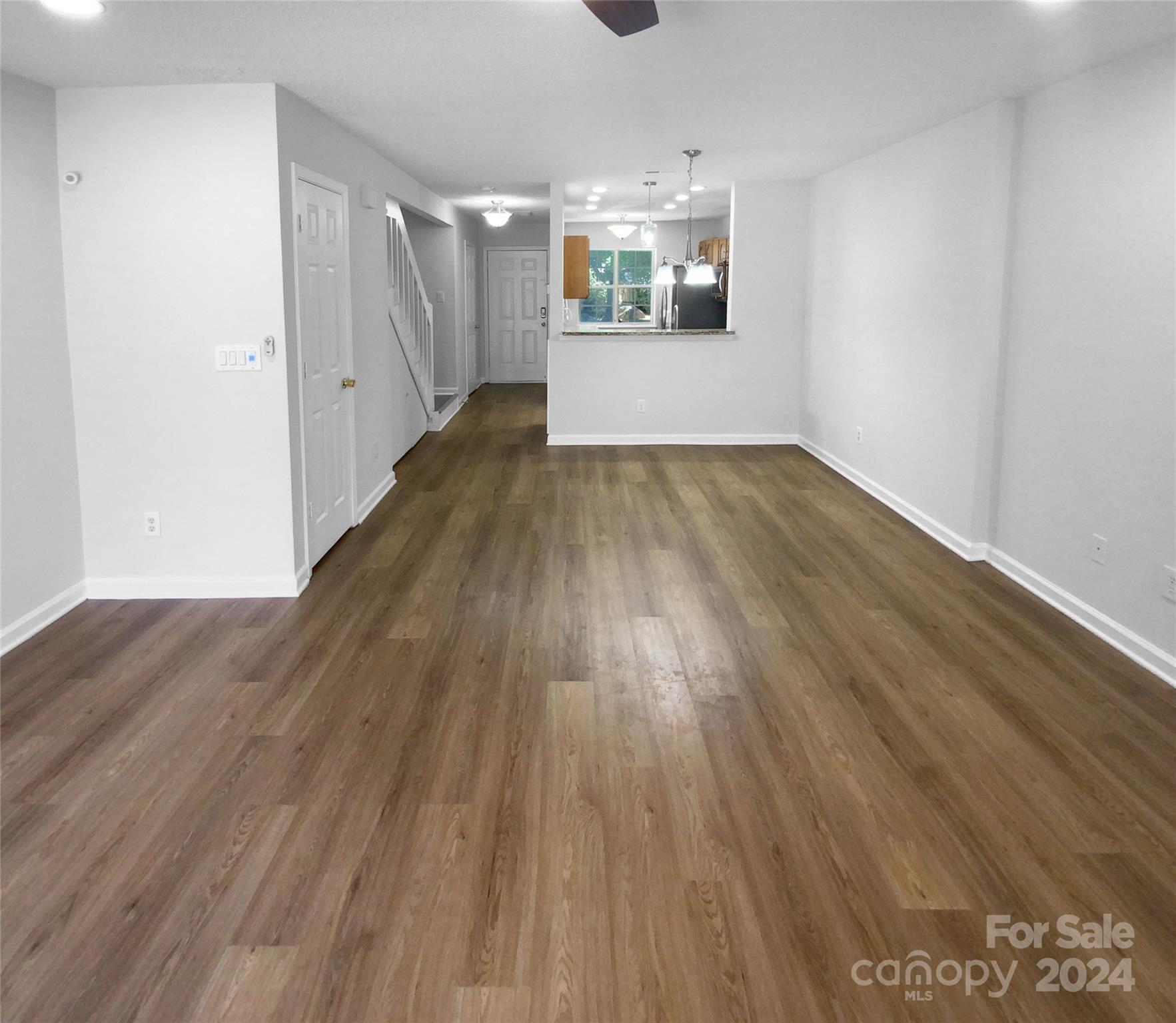 3824 Mosscroft Lane