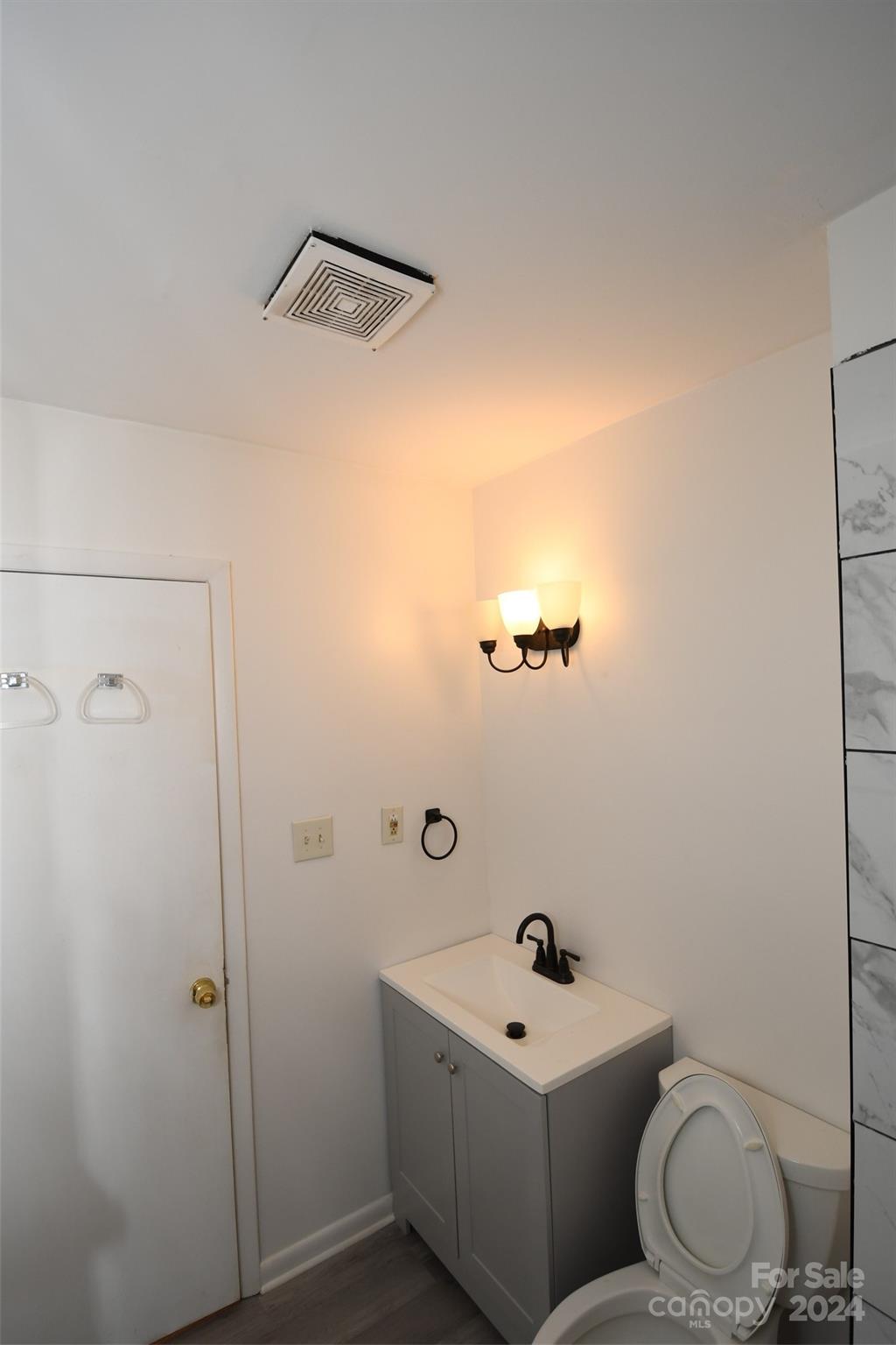 1420 N Davidson Street N