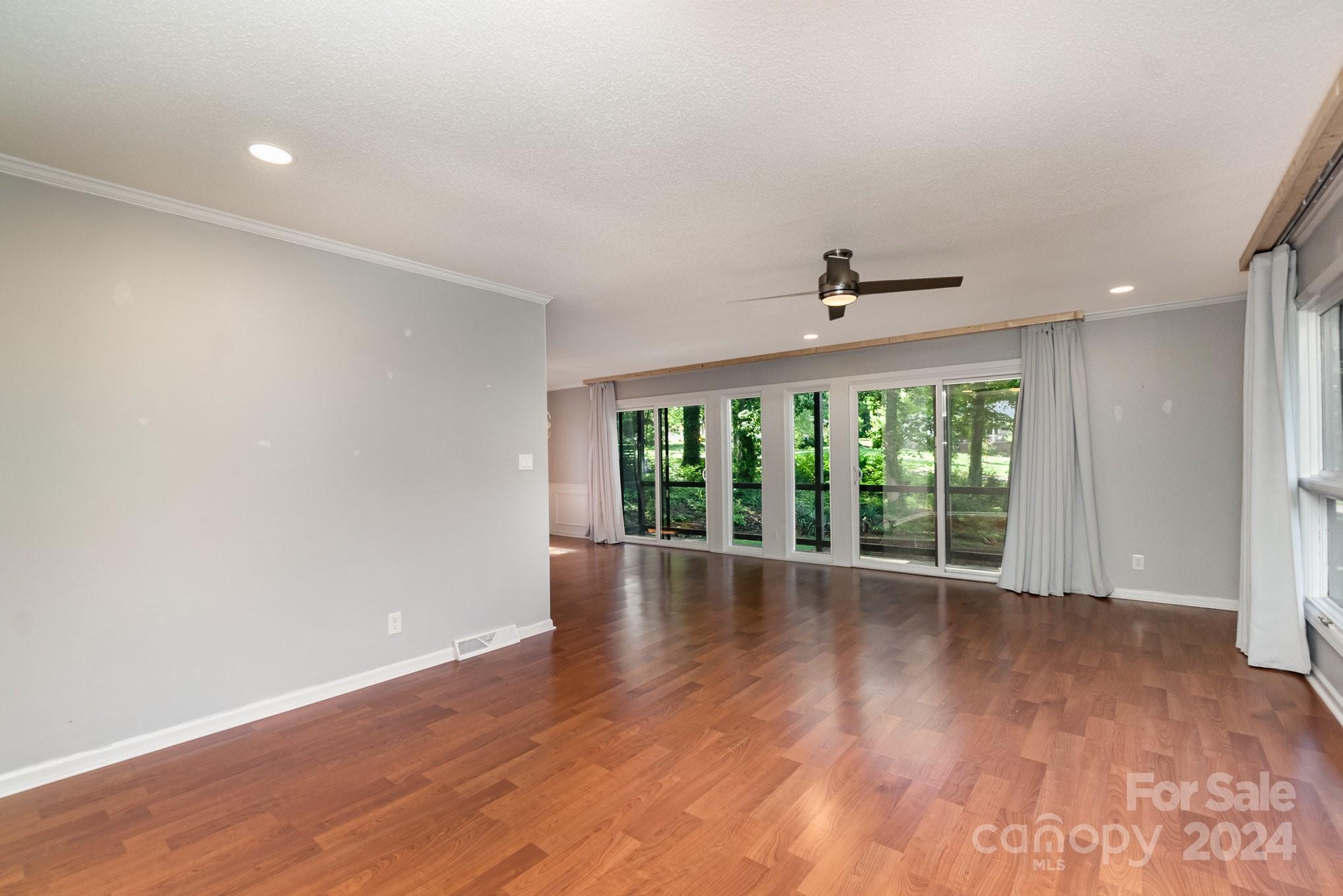 3701 Eaglebrook Drive