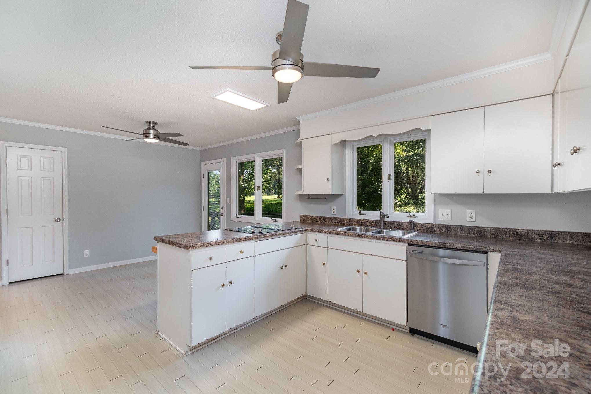 3701 Eaglebrook Drive