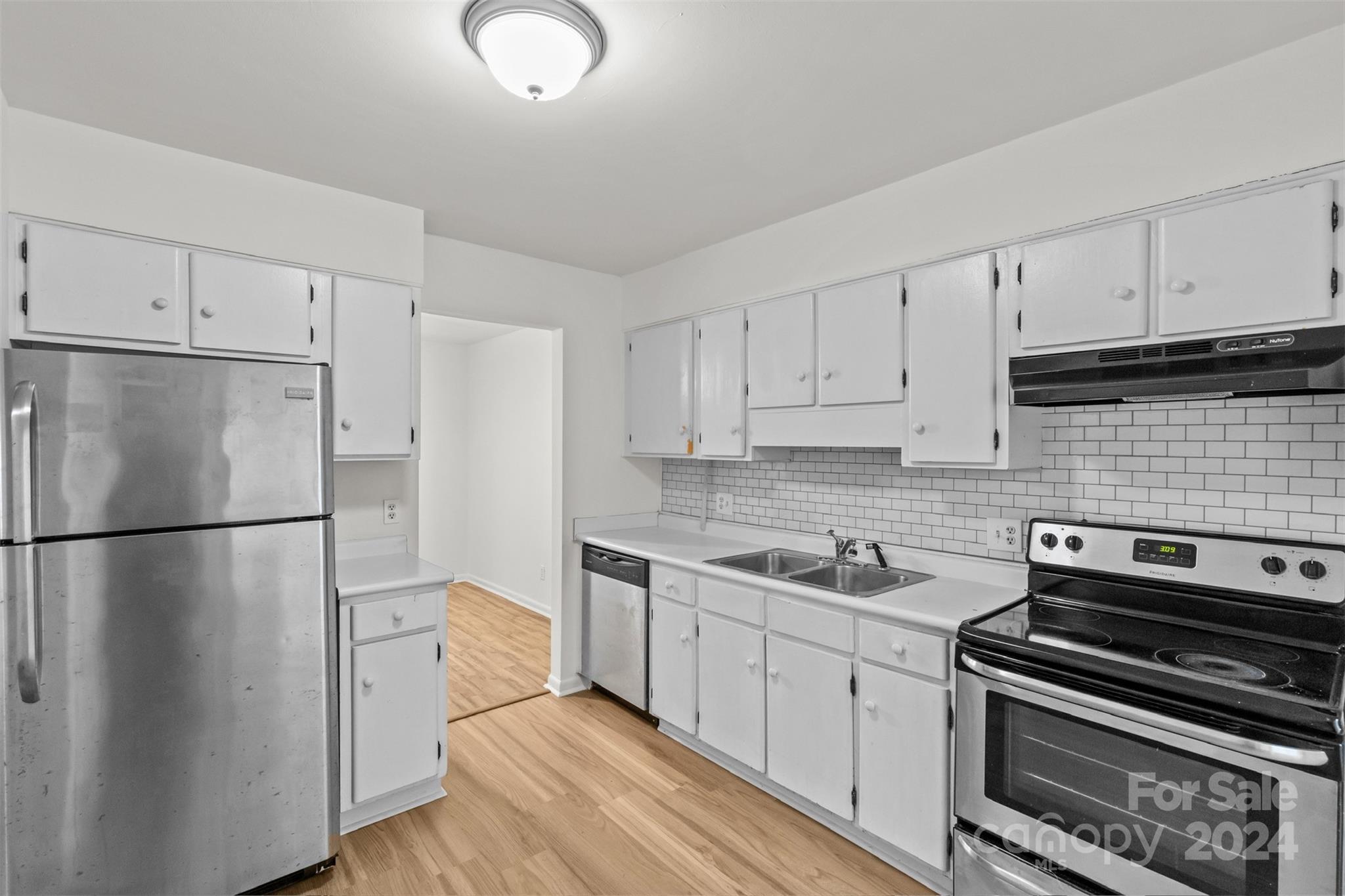 7907 Princess Ann Drive