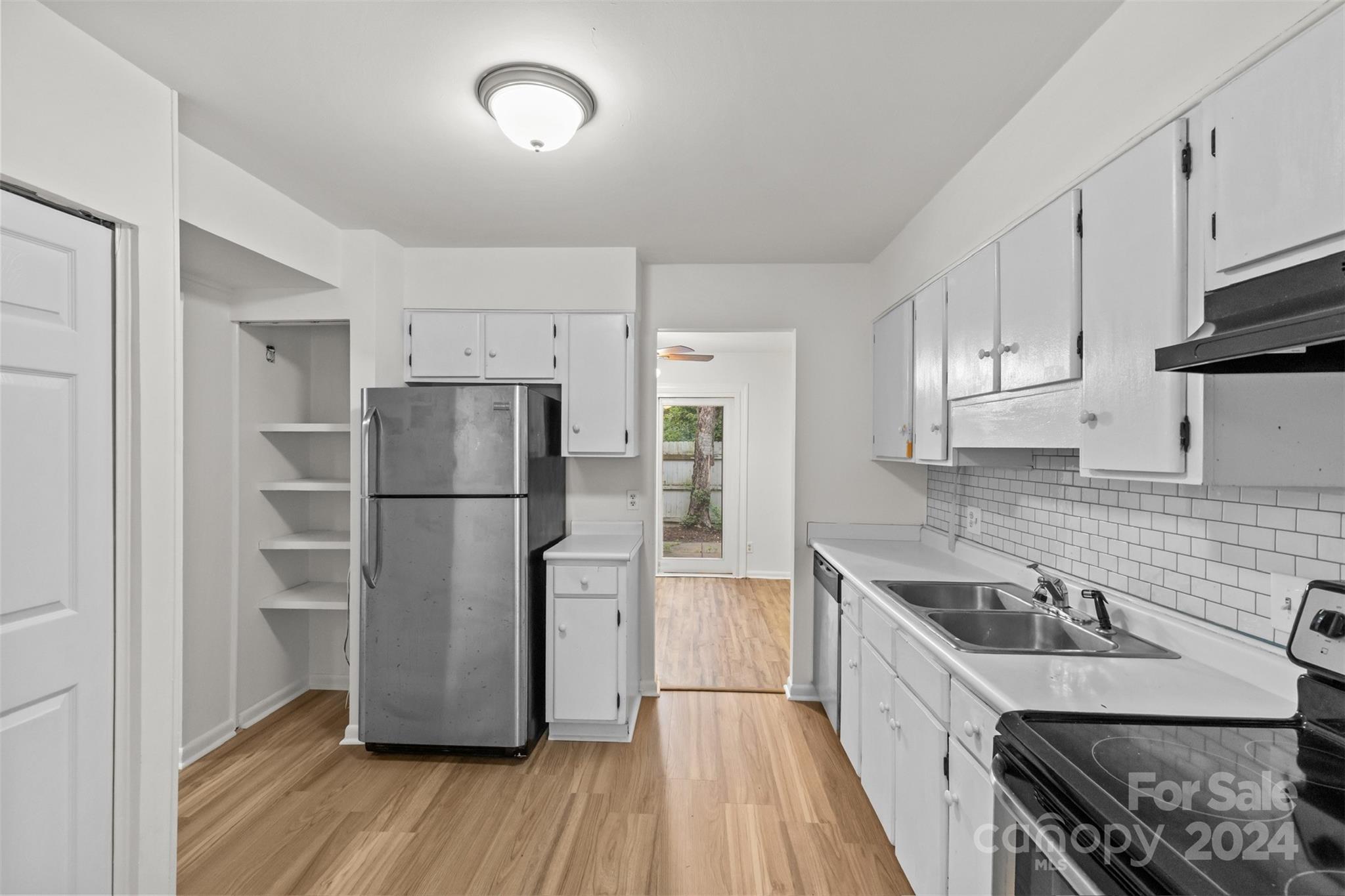 7907 Princess Ann Drive