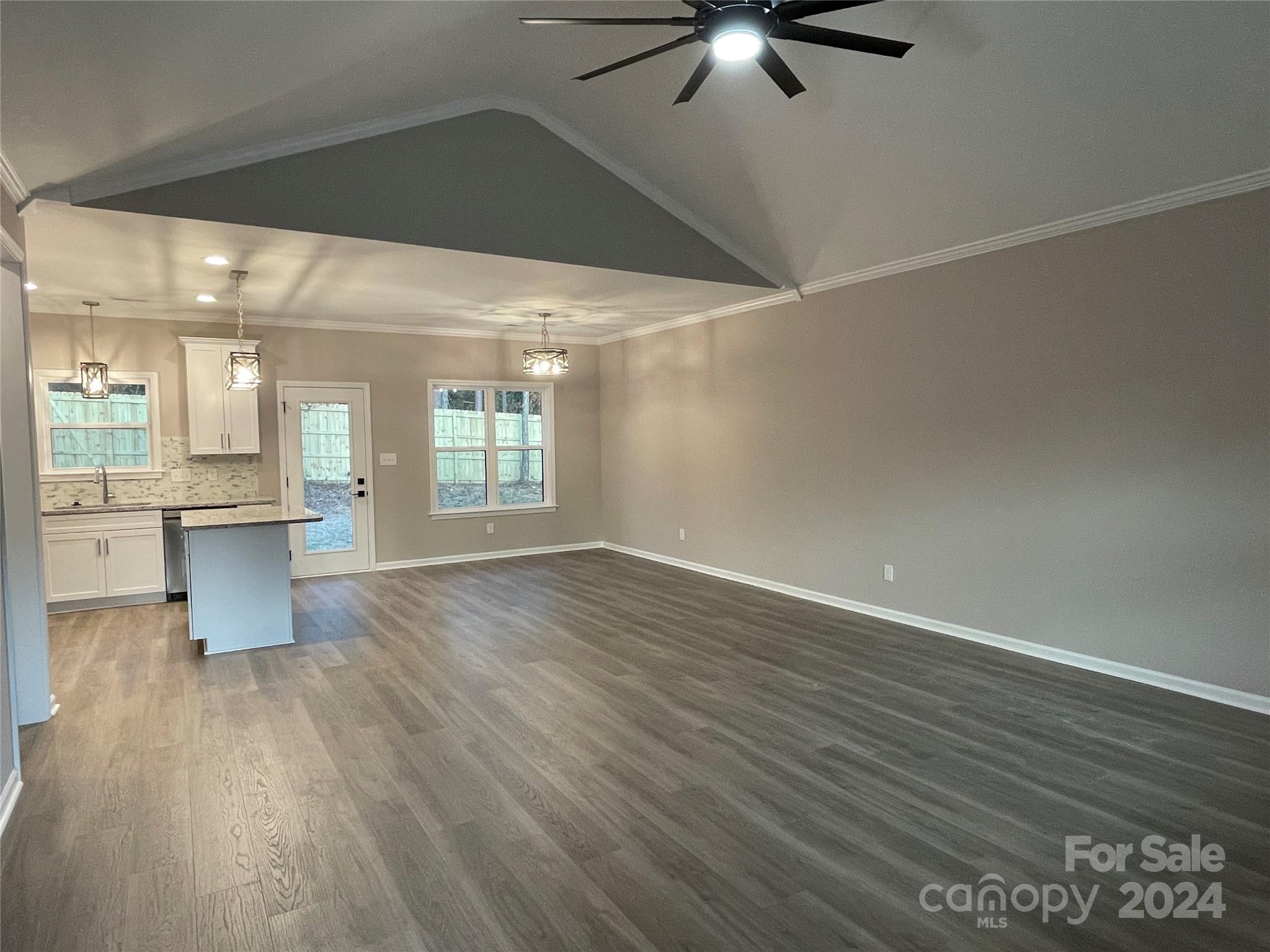 317 General AS Johnston Street