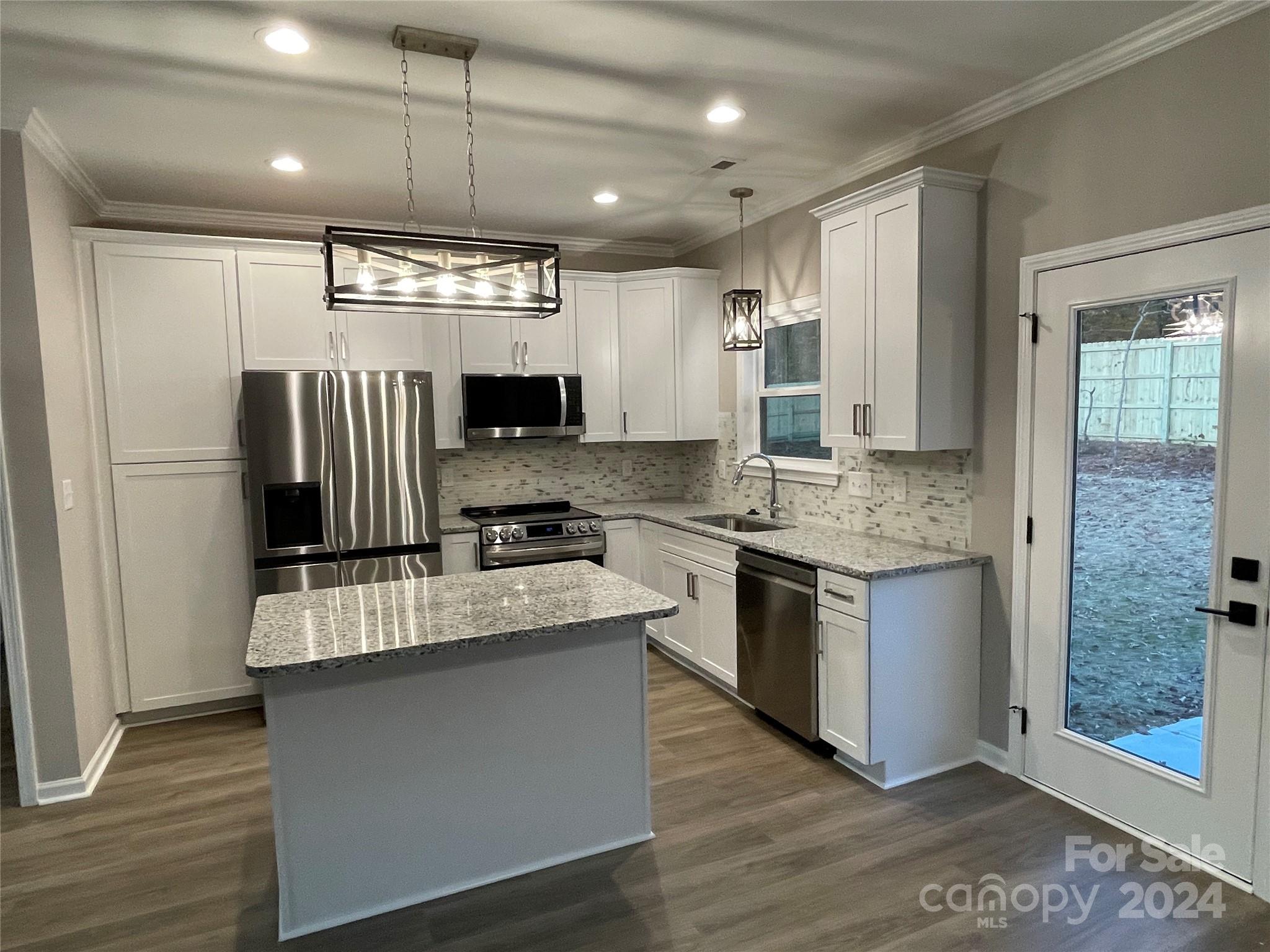 317 General AS Johnston Street