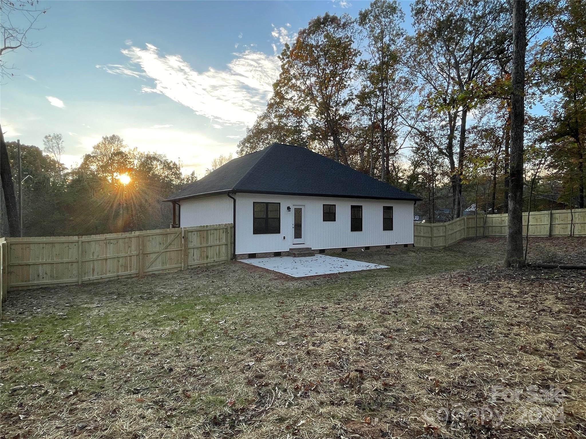 317 General AS Johnston Street