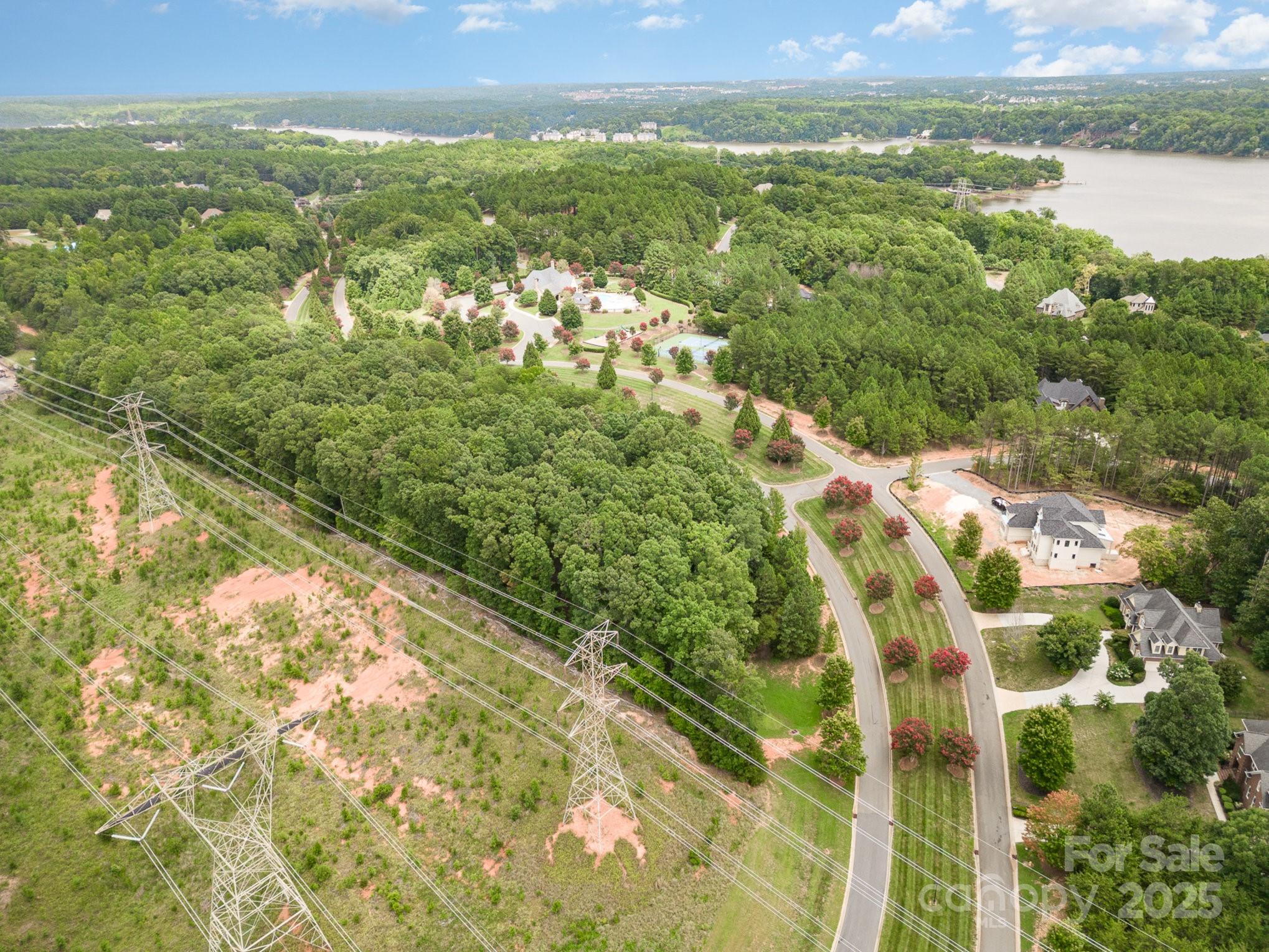 1400 Reflection Pointe Boulevard Unit: 327