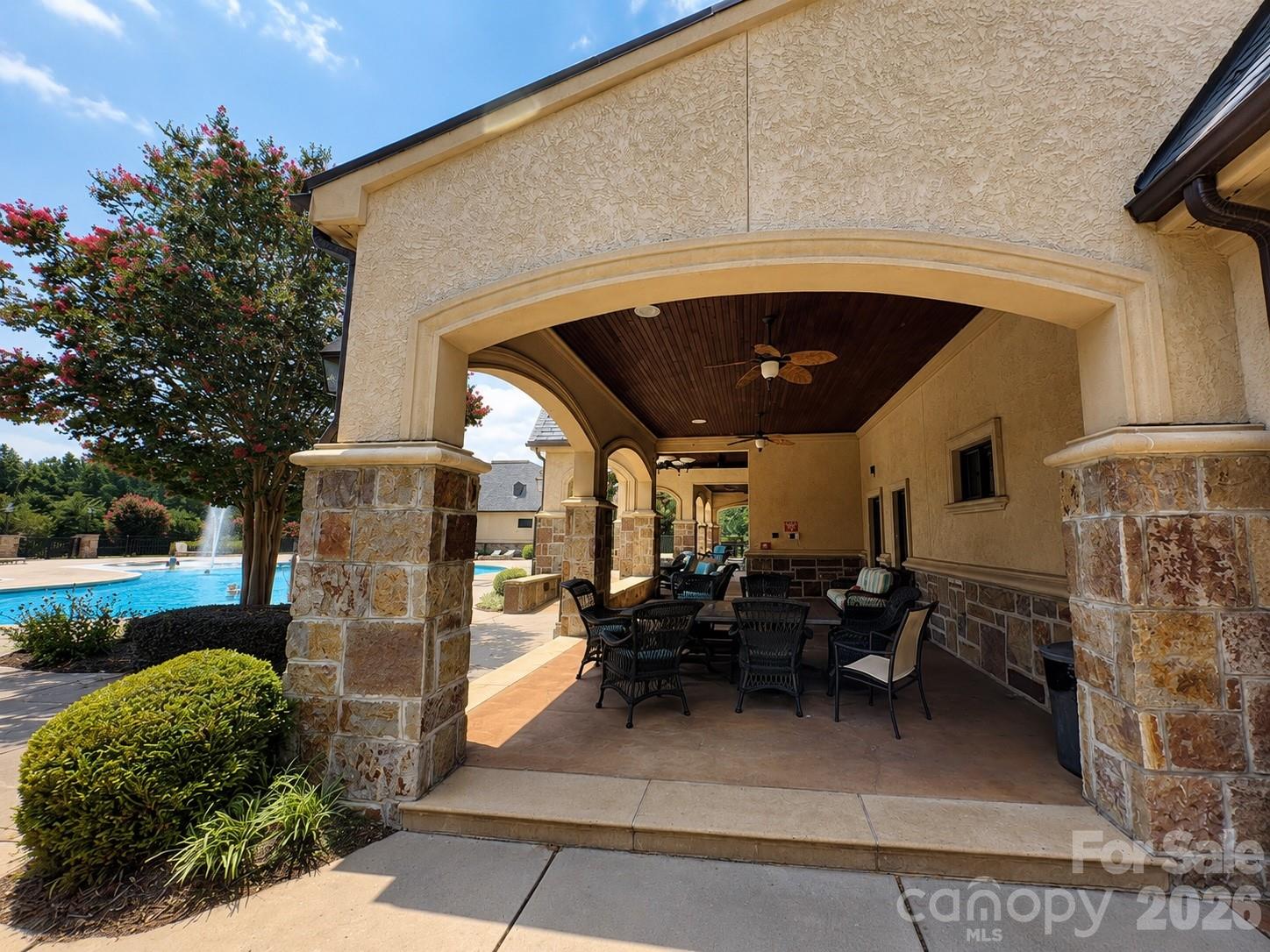1400 Reflection Pointe Boulevard Unit: 327