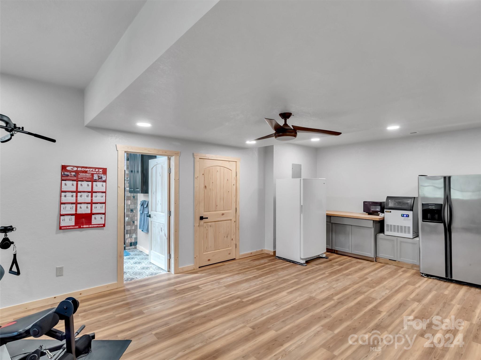 989 Ferguson Cove Loop