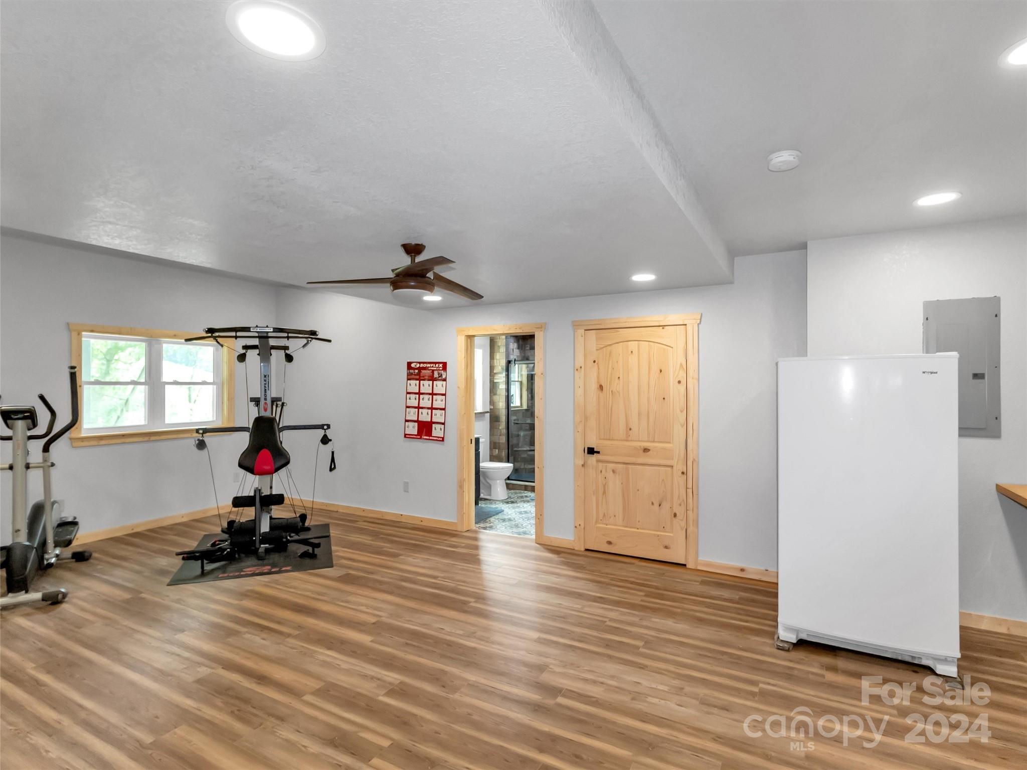 989 Ferguson Cove Loop