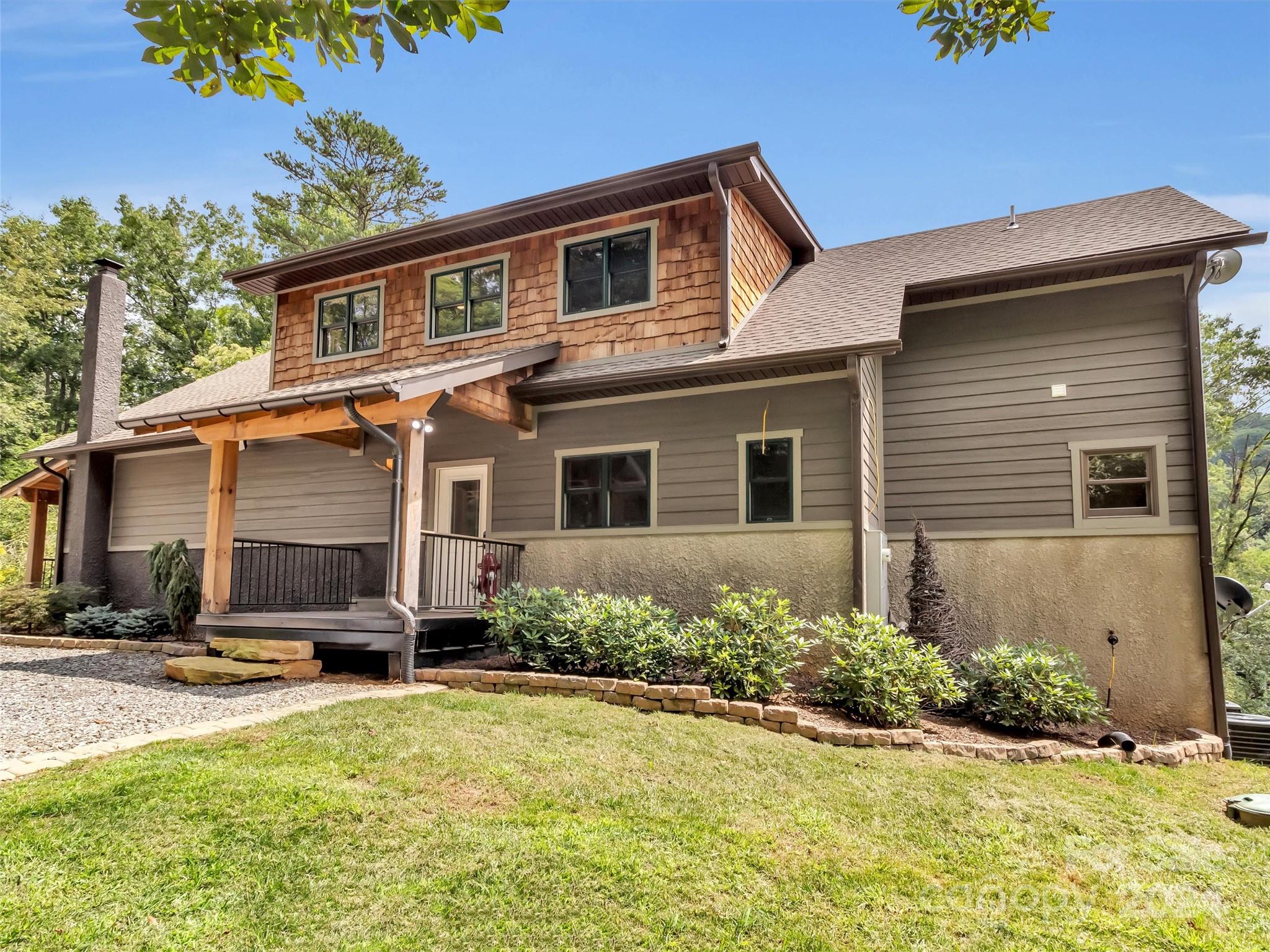 989 Ferguson Cove Loop