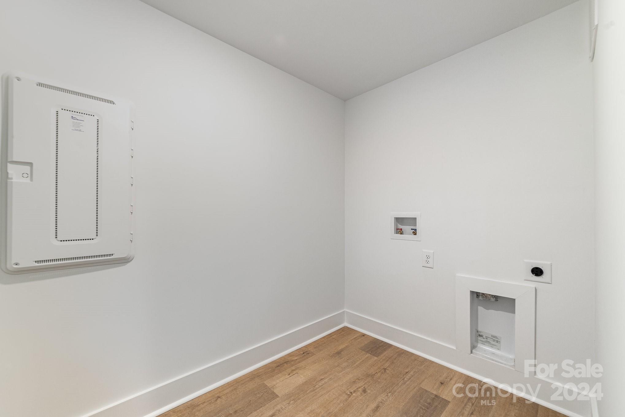 2112 Kirkwood Avenue