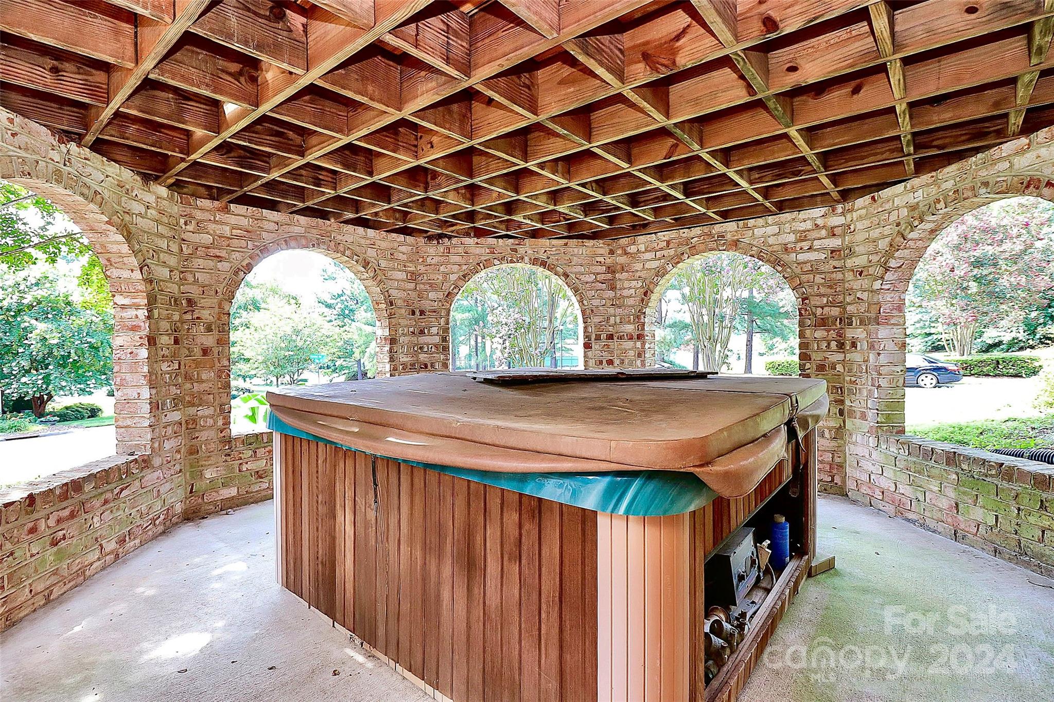 1802 Mountain Park Drive