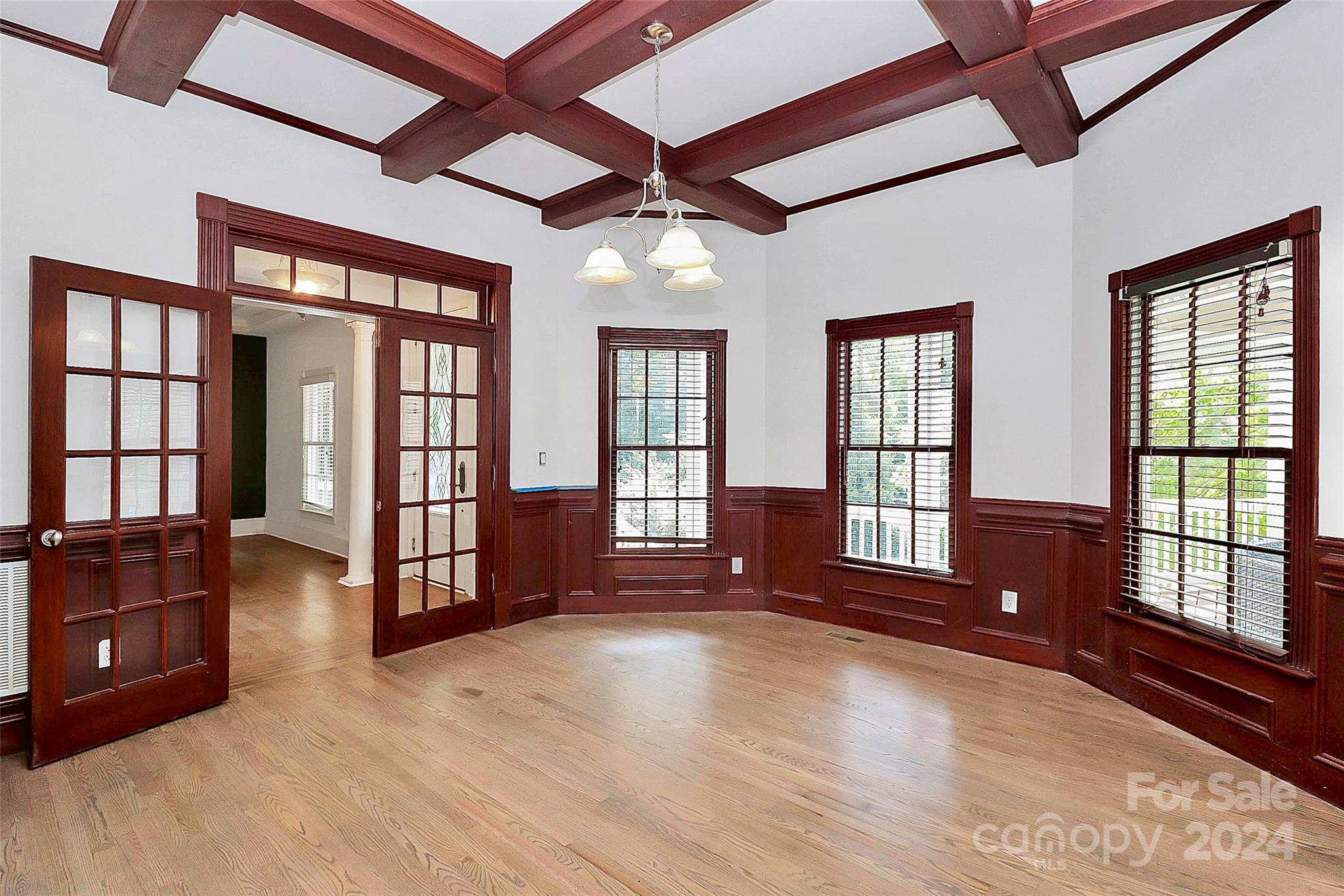 1802 Mountain Park Drive