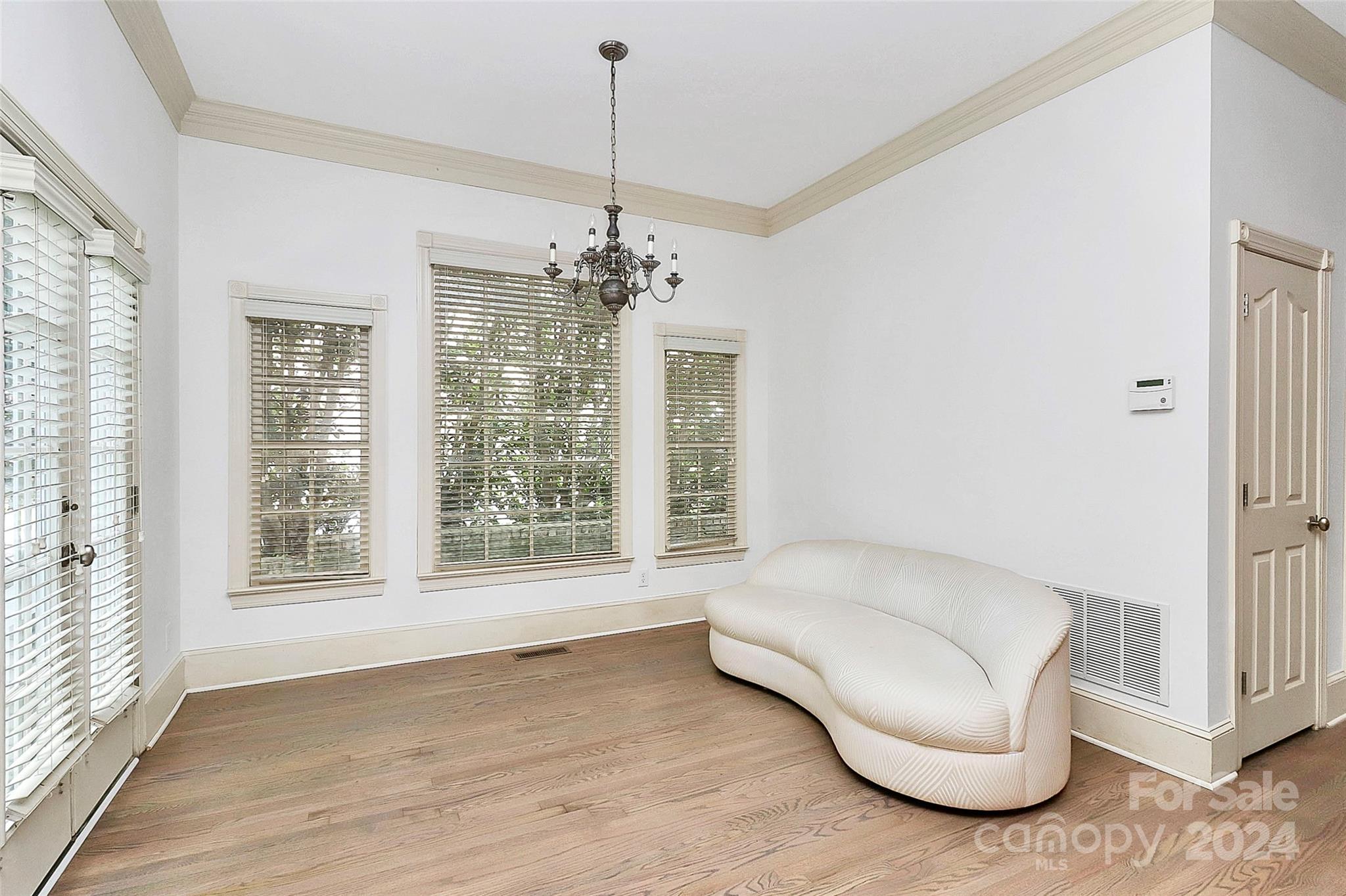 1802 Mountain Park Drive