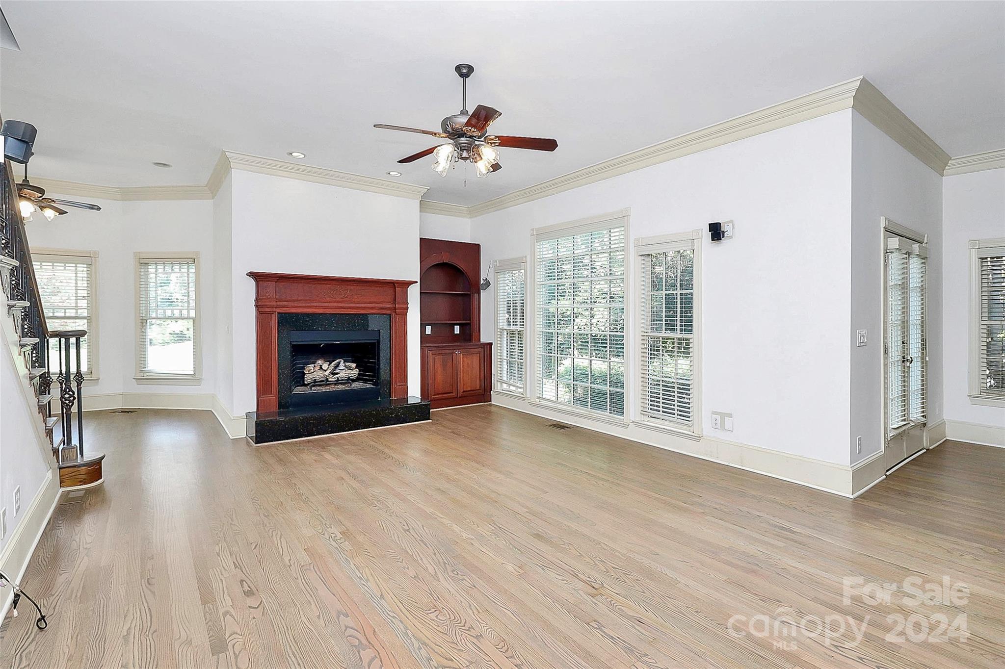 1802 Mountain Park Drive