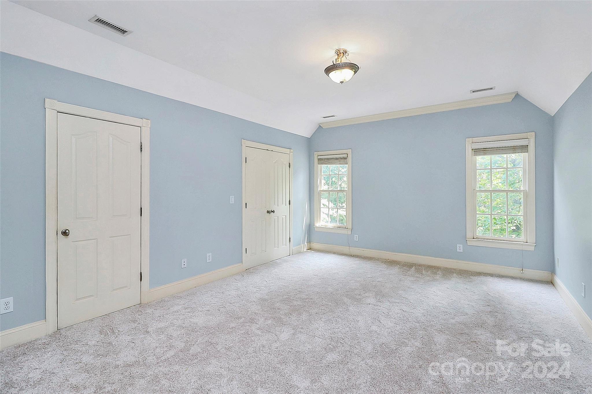 1802 Mountain Park Drive