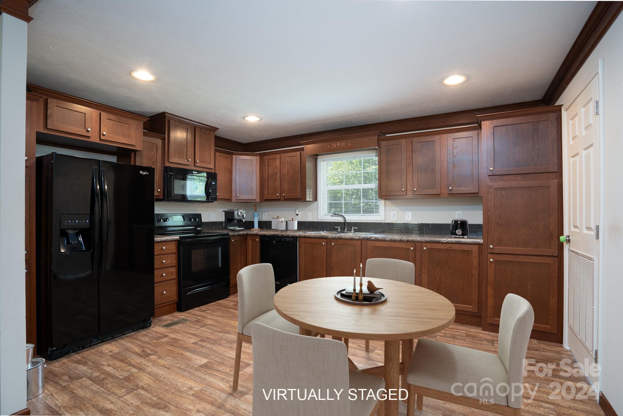 7406 Wagonwheel Lane